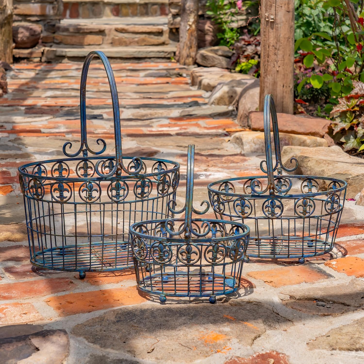 Zaer Ltd. Iron Garden Baskets, Set of 3, Copenhagen 1843, Indoor/Outdoor Planters with Handles (Verdi Green)