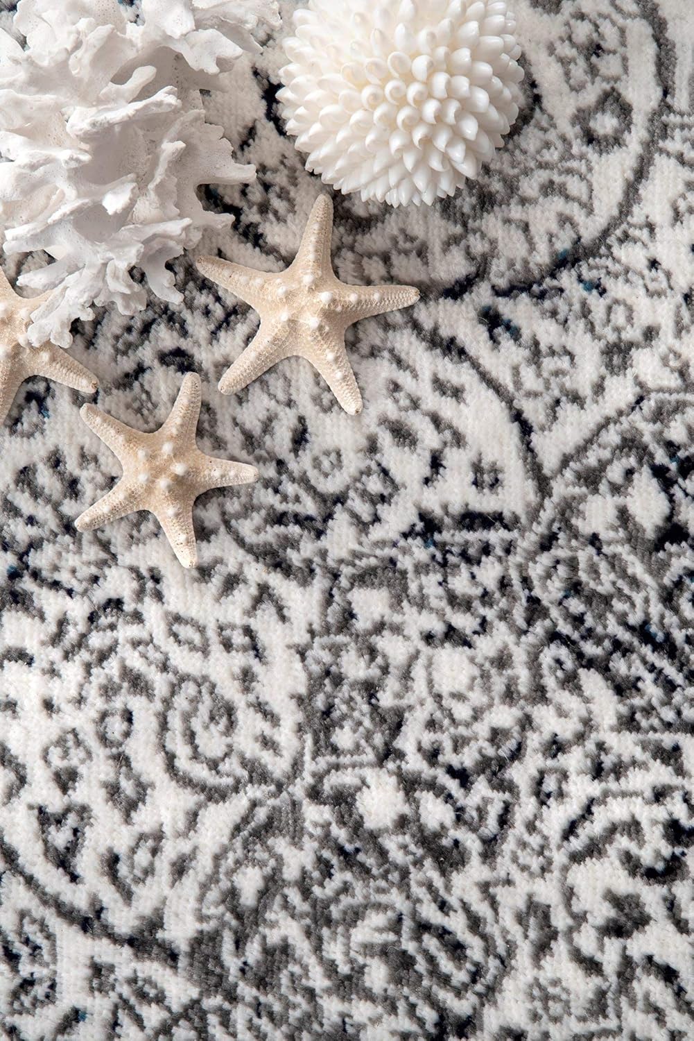 nuLOOM Transitional Oriental Style Delores Area Rug, 4x6, Blue