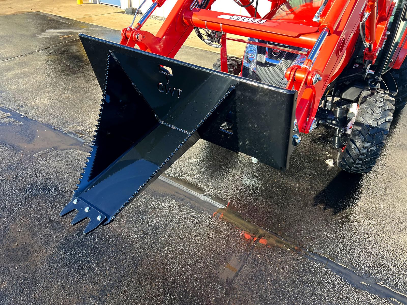 Heavy Duty Wrecker, Stump Bucket for Tractors with 32–60 Horsepower, Front Hoe Bucket (Heavy Duty Wrecker - SSQA)