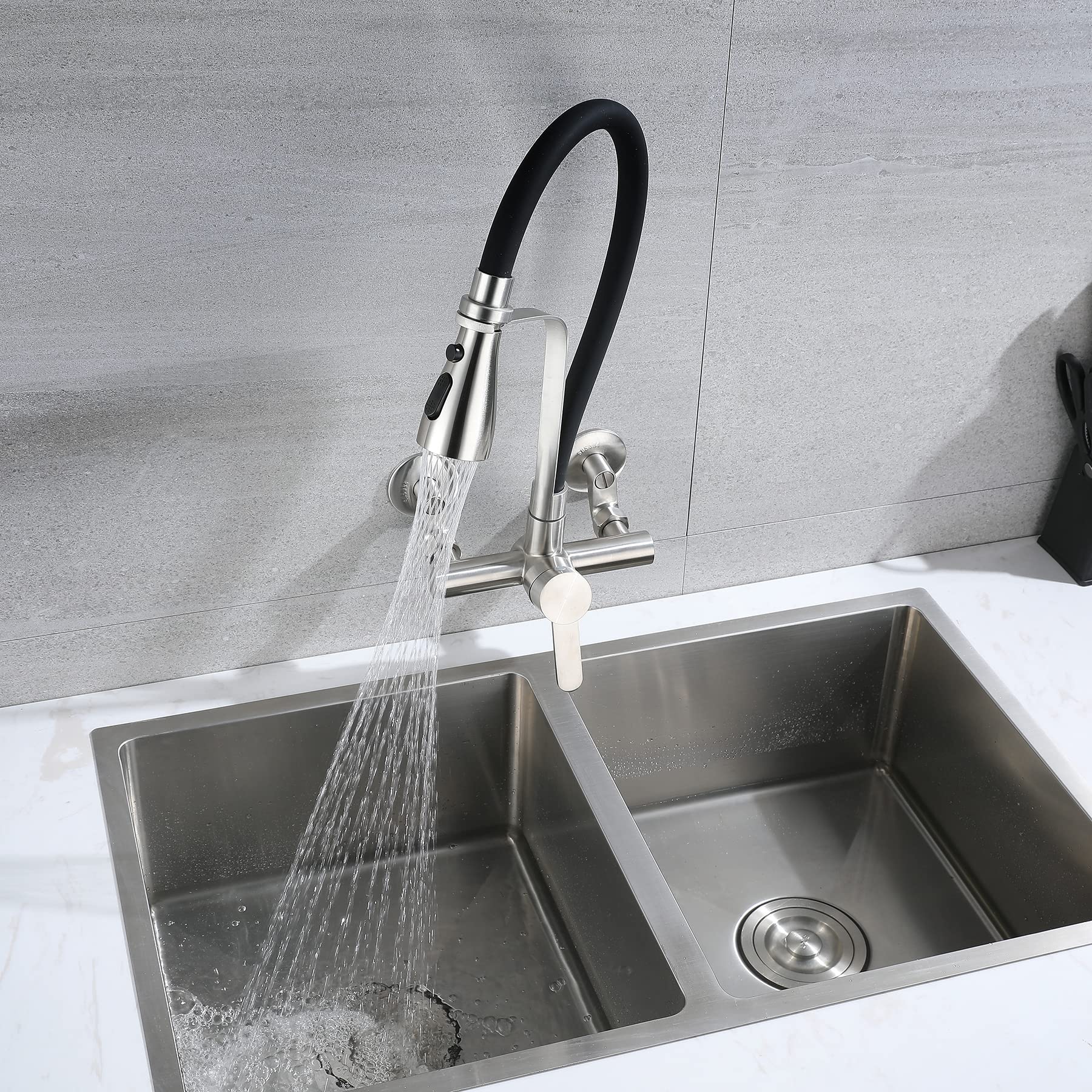 Robinet de cuisine mural noir, rotatif à 180 ° en silicone de qualité alimentaire - Robinet mural flexible extensible - Robinet d'évier pour cuisine en,Matériau en acier inoxydable