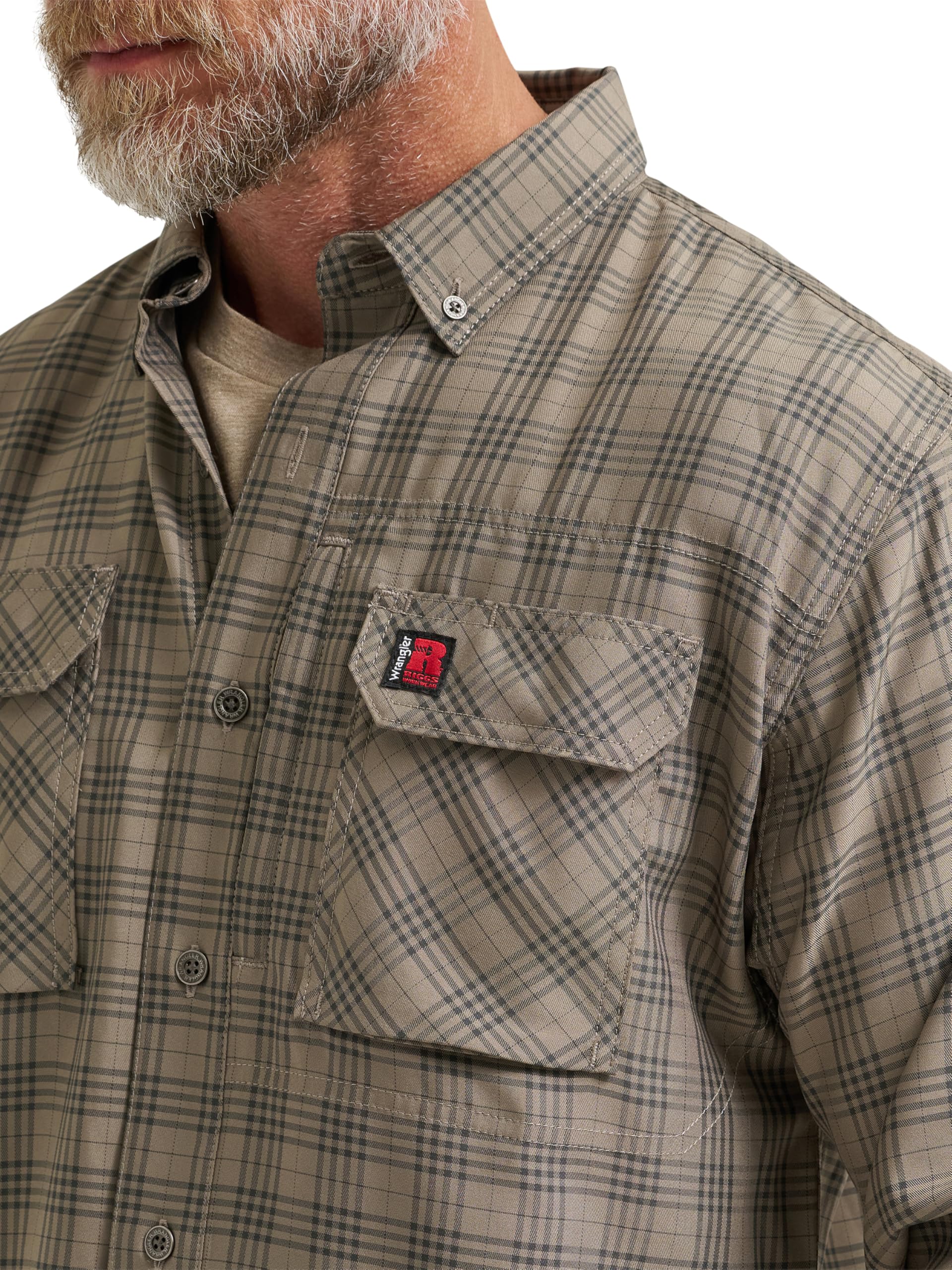 Wrangler Men's Long-Sleeve Technical Button-Down Work Shirt Camicia da Lavoro Tecnica abbottonata a Maniche Lunghe da Uomo Uomo