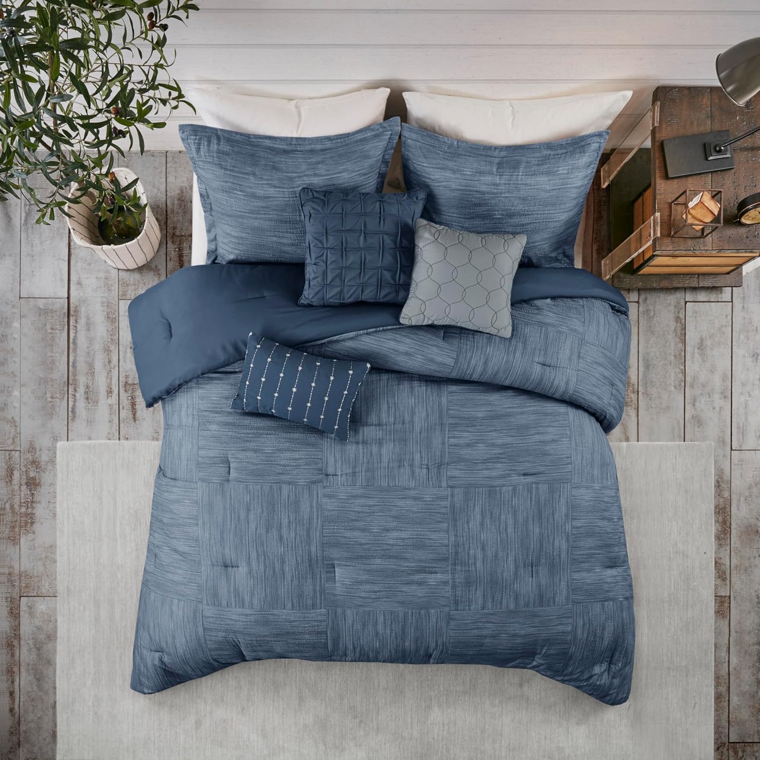 Madison Park Walter Comforter - Luxe Seersucker Print Design, All Season Down Alternative Bedding, Matching Shams, Bedskirt, Decorative Pillows, Navy King(104"x92") 7 Piece