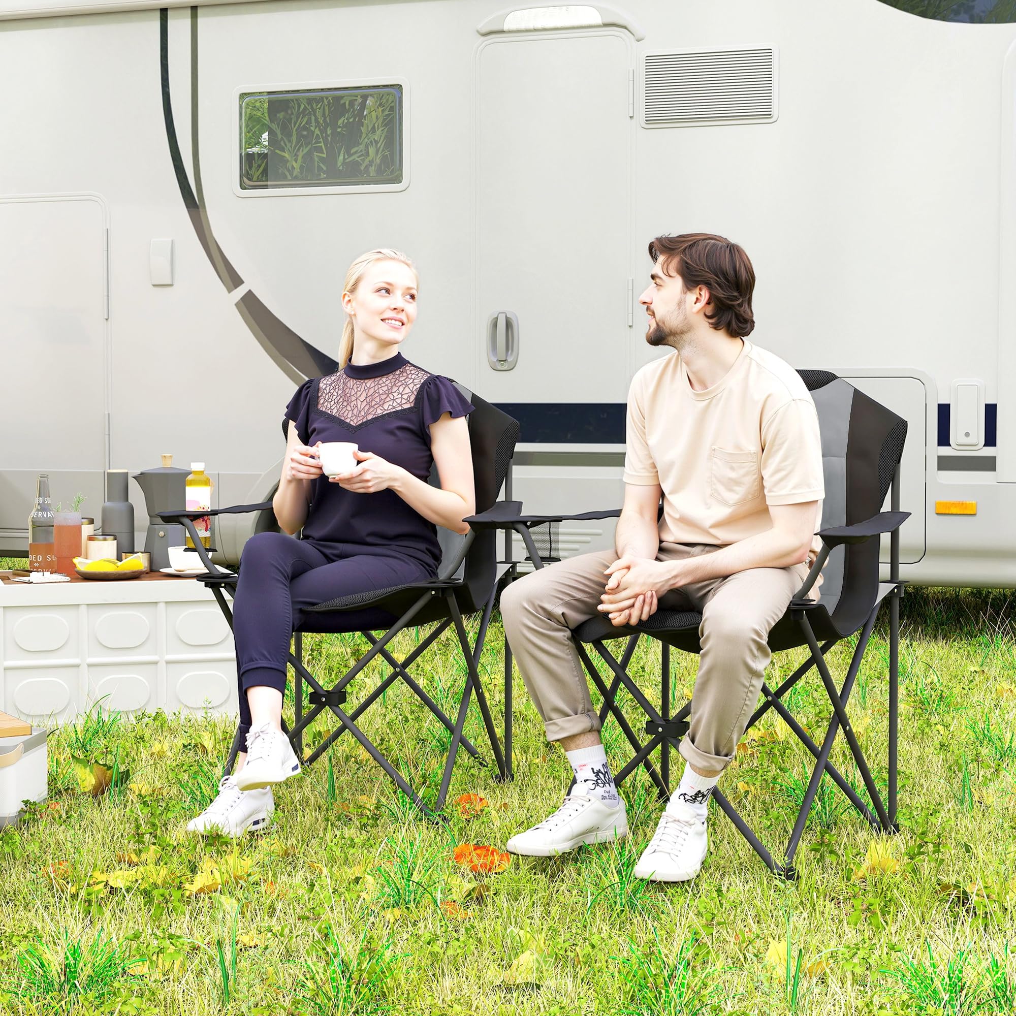 Outsunny Lot de 2 Chaise Pliante Camping Chaise de pêche Portable rembourrée à Dossier Haut avec Porte-gobelet, Fauteuil Pliable pour randonnée, Plage, Pique-Nique, Voyage, Charge 120Kg, Gris foncé