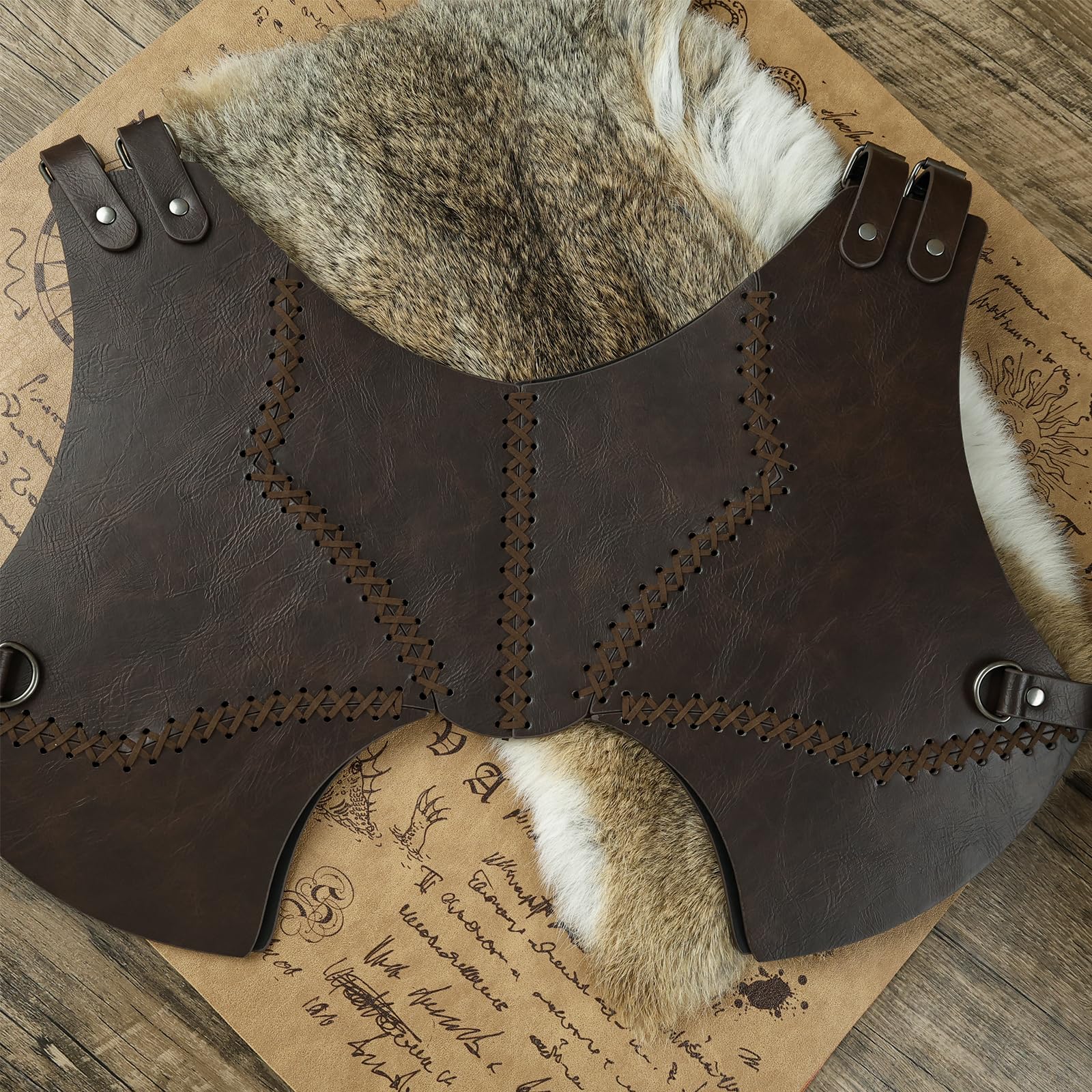 HiiFeuer Armure de poitrine médiévale en faux cuir, Retro Mercenary Knight Archer Body Armor, Armure de poitrine ajustable pour costume LARP& Ren Faire