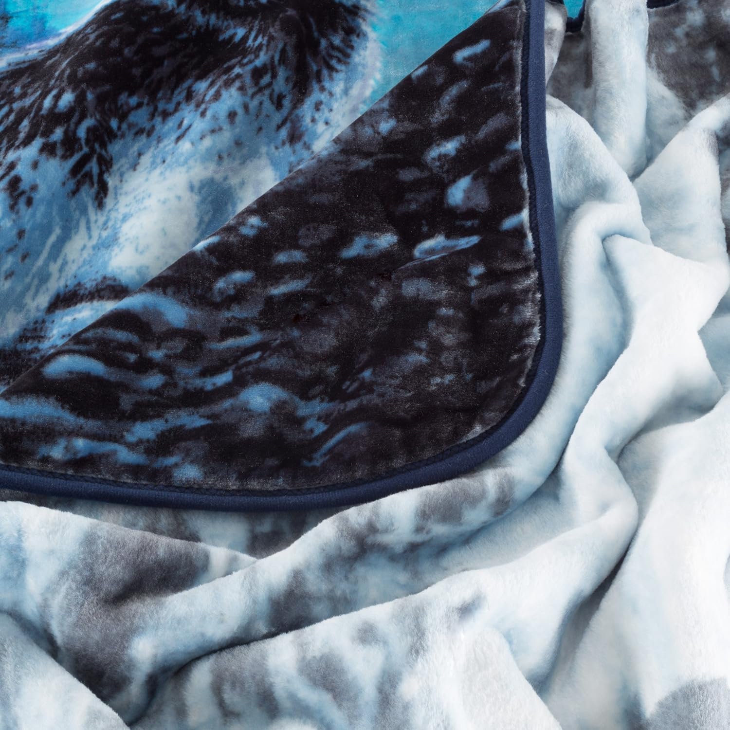 Wolf Blanket - 80x92-Inch Printed Howling Wolf Moon Blanket - Plush Thick 8lb Faux Mink Queen Throw for Couches, Sofas, or Beds by Lavish Home (Blue)