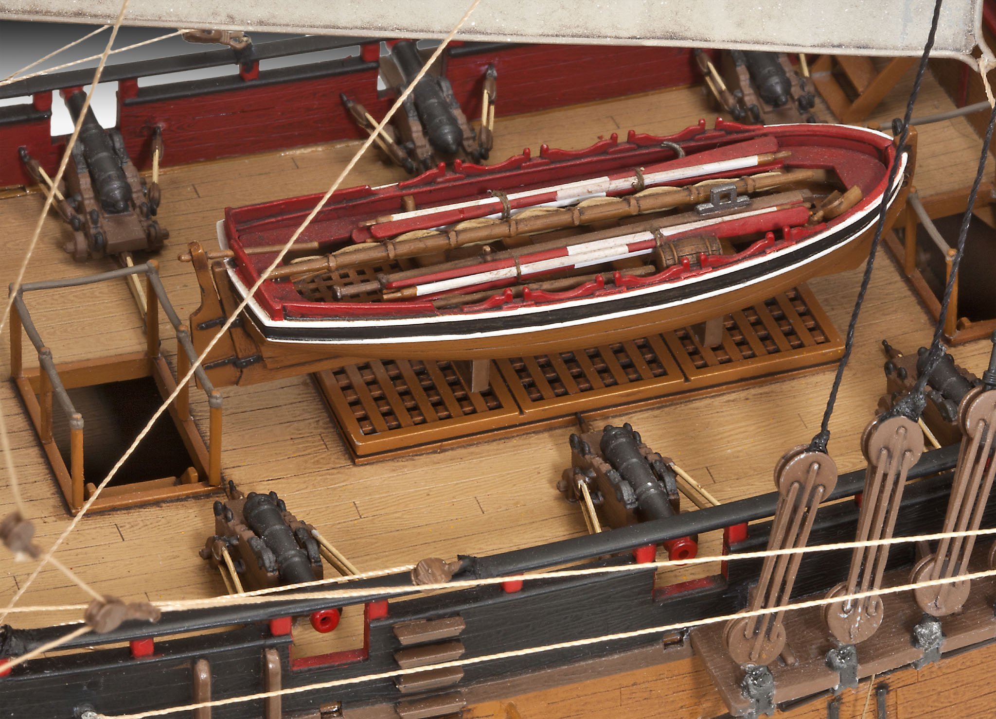 Revell Revell_05605 Modellbausatz Schiff 1:72 - Piratenschiff im Maßstab 1:72, Level 5, originalgetreue Nachbildung mit vielen Details, Segelschiff, 05605 merhfarbig