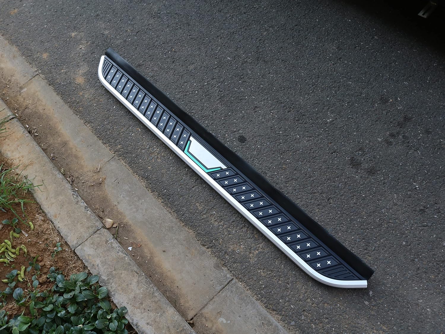 2Pcs Running Board Fits for Mitsubishi Outlander 2022 2023 Fixed Nerf Bar Side Step Pedal