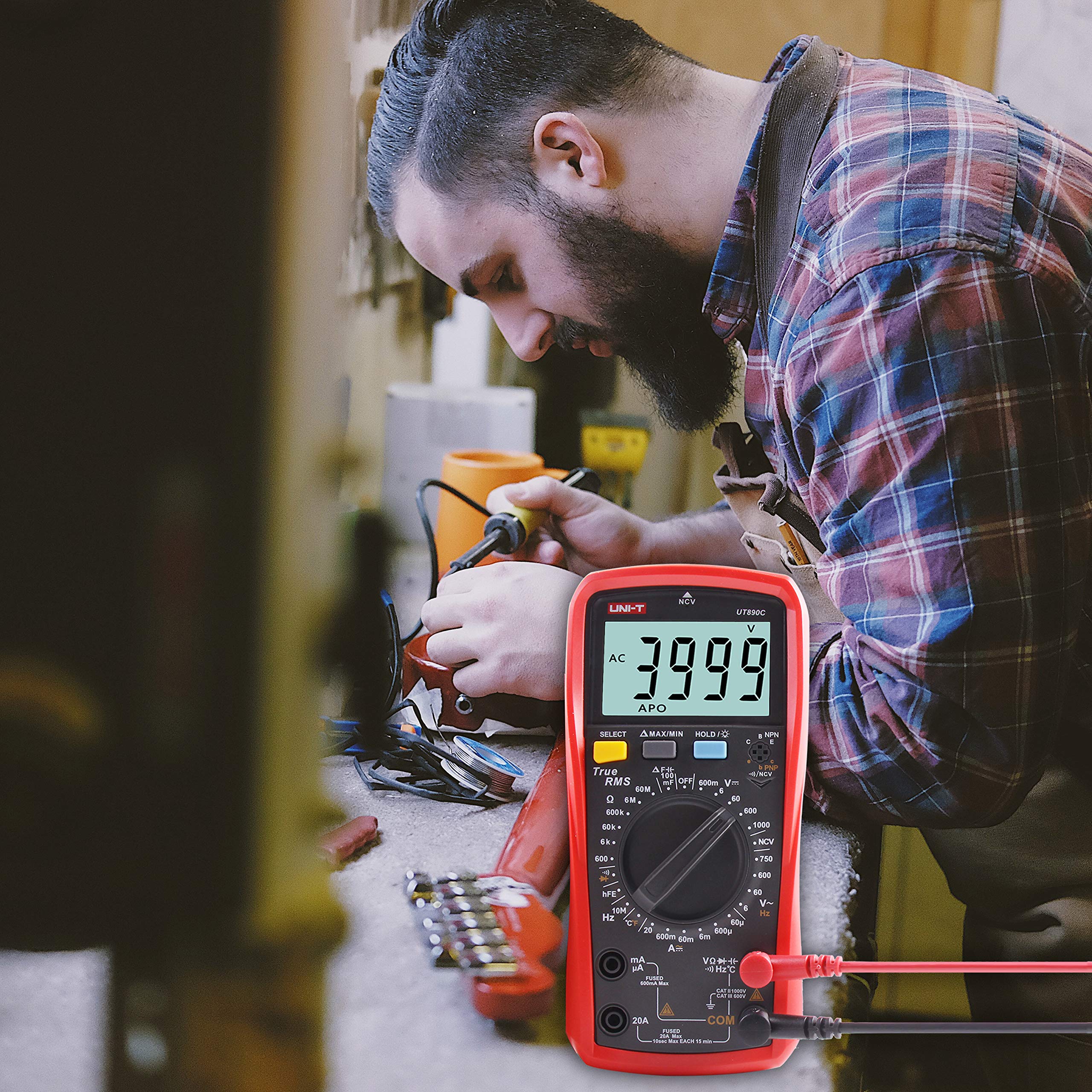 UNI-T UT890C Multimetro Digitale Professionale Tester Voltmetro Amperometro Ohmmetro Veri RMS 6000 Conti Test di Capacità e Misurazione della Temperatura con LCD Retroilluminato