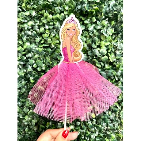 Barbie Cupcake Toppers: Sweet Pinks for Majestic Celebrations