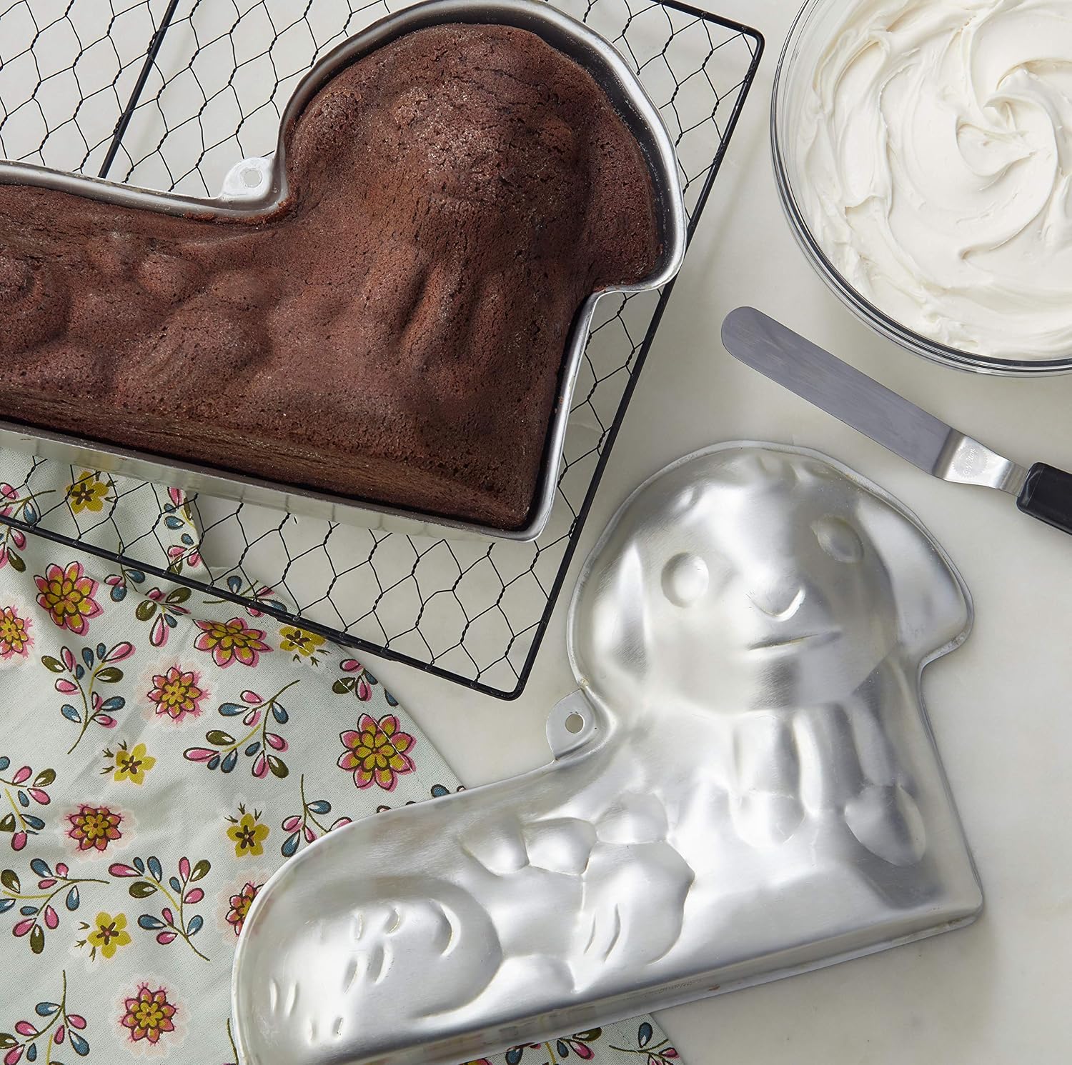Wilton 3D Lamb Cake Pan Set, 2-Piece