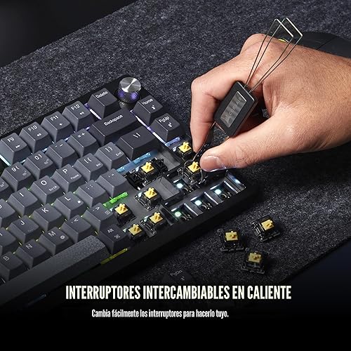 Miniatura 10 de Corsair Teclado mecánico inalámbrico para juegos K65 Plus 75% RGB - Interruptores lineales rojos MLX prelubricados - Teclas PBT Dye-Sub - PC, Mac,