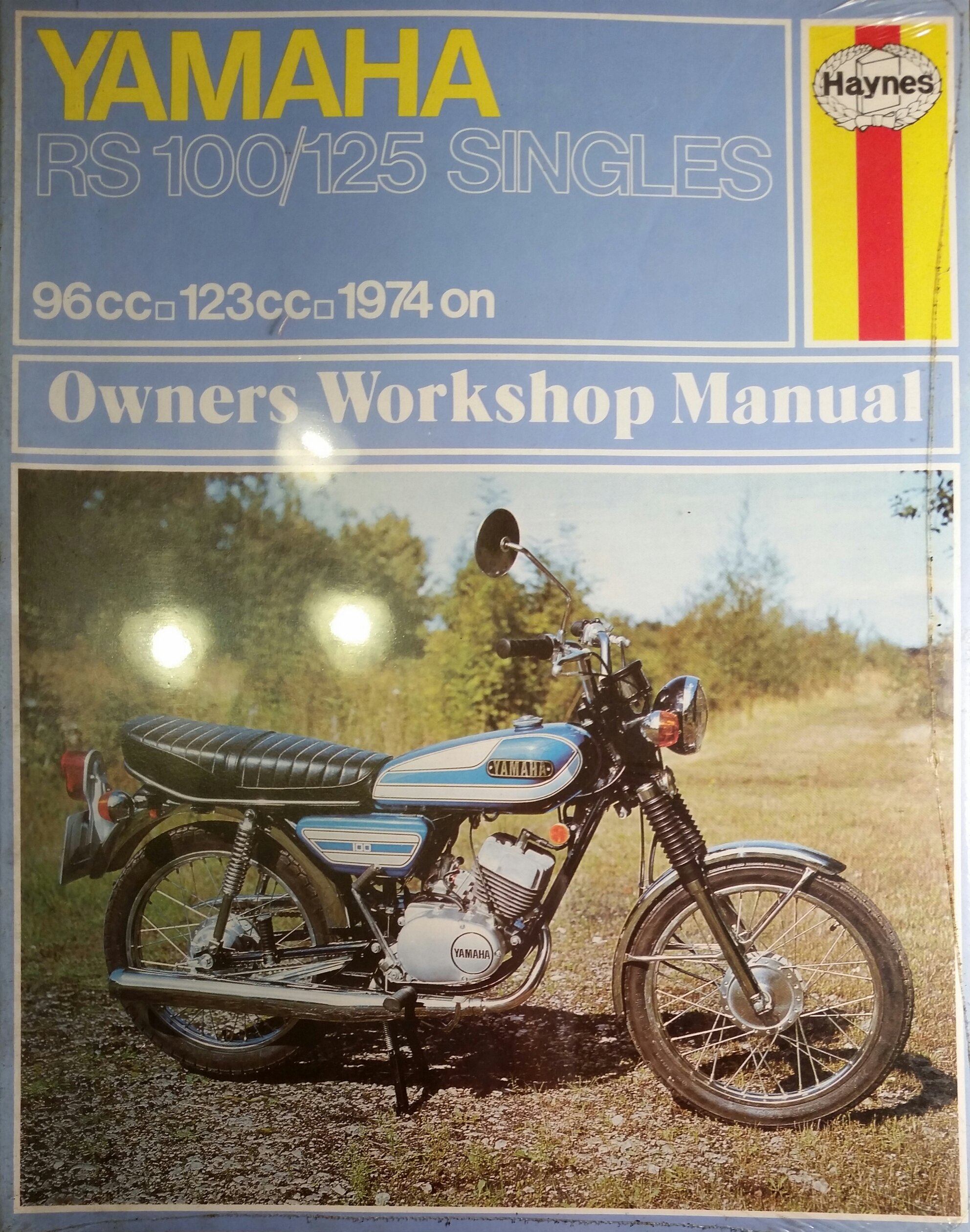 Yamaha Rs100 And 125 Motorcycle Owner S Workshop Manual Amazon Co Uk Shoemark Pete Books