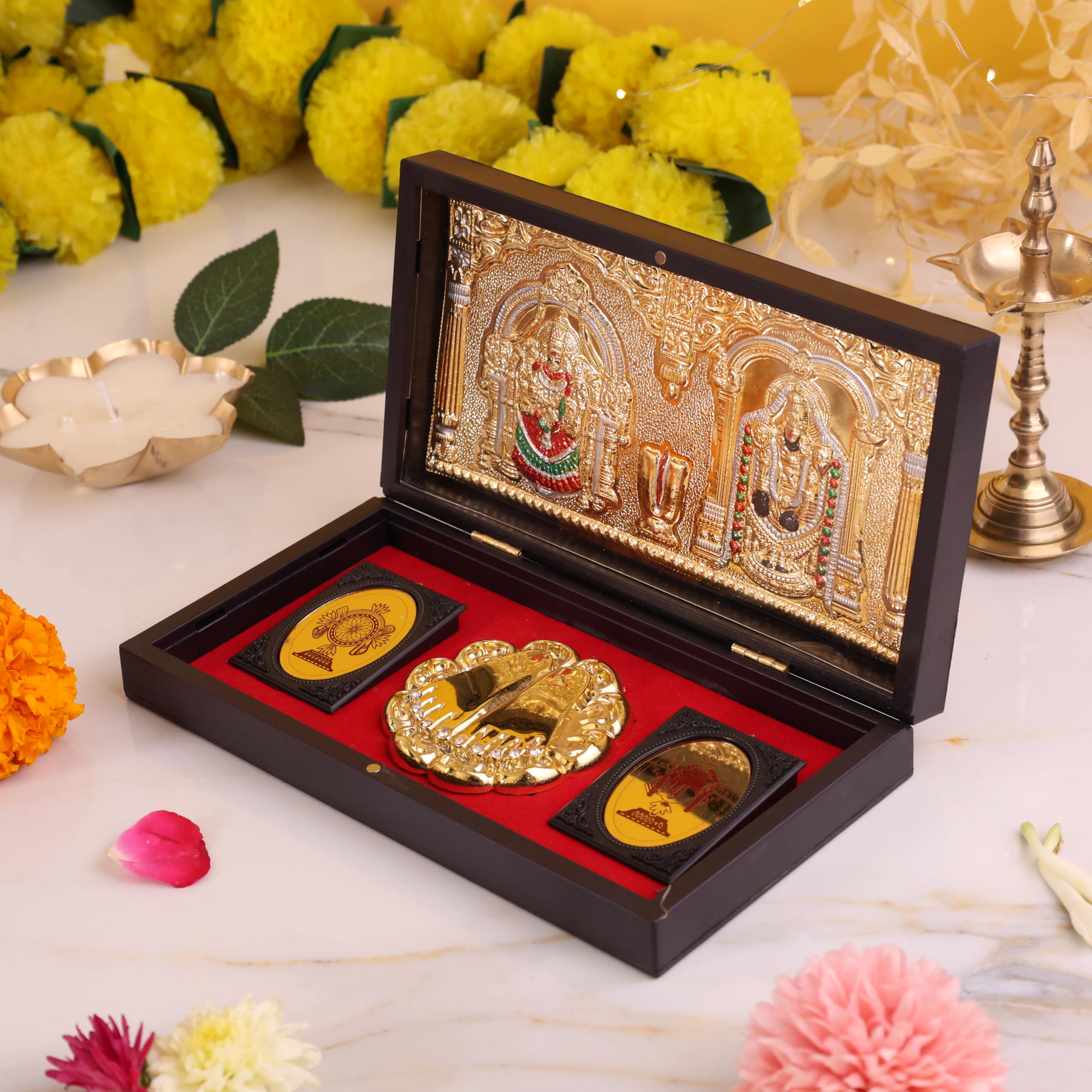 MANTRA SOUVENIR Om Shri Venkatesaya Namah Charan Paduka with