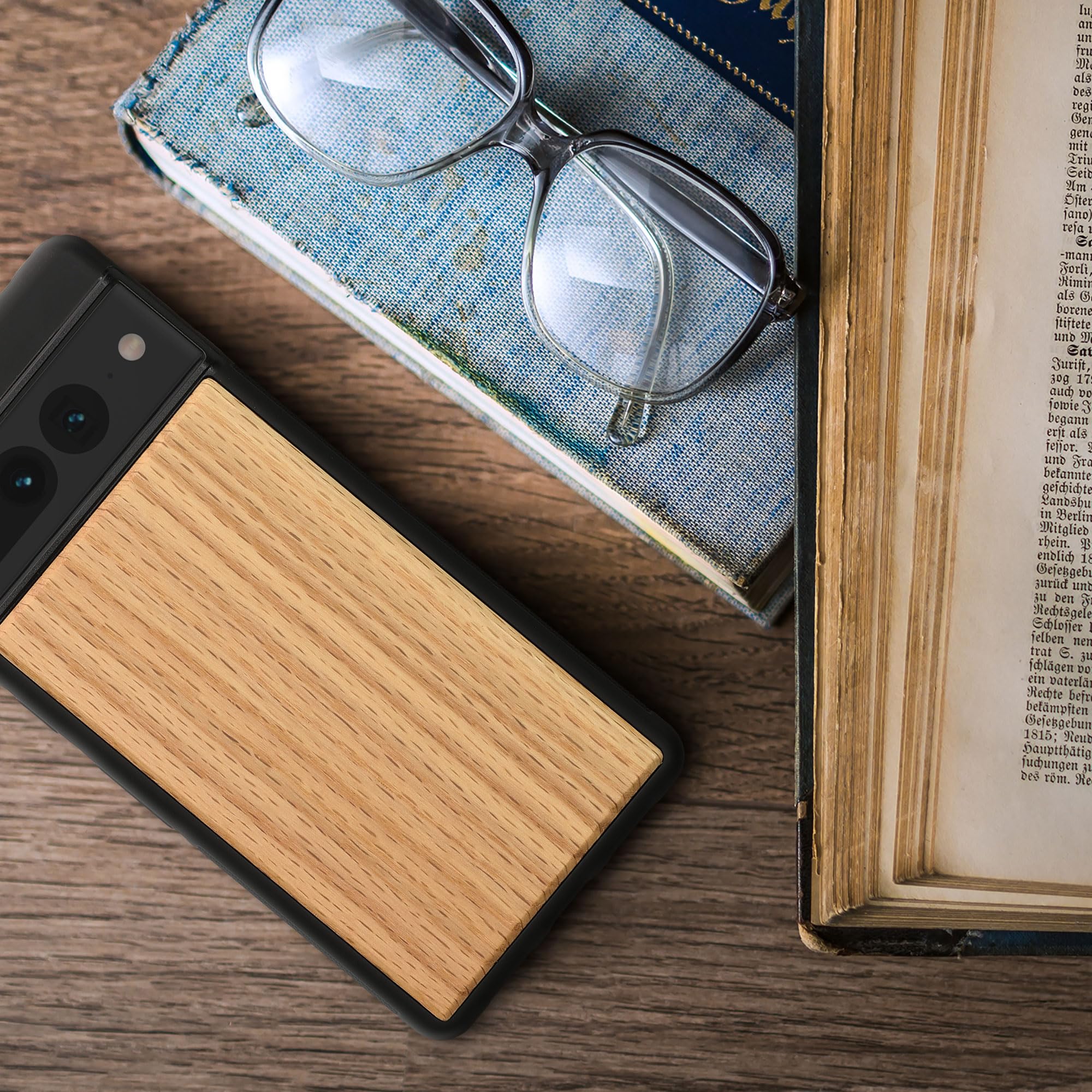 kwmobile Real Wood Case Compatible with Google Pixel 7 Pro Case - Hard Wooden Cover w/TPU Bumper - Light Brown/Brown oak - Image 3