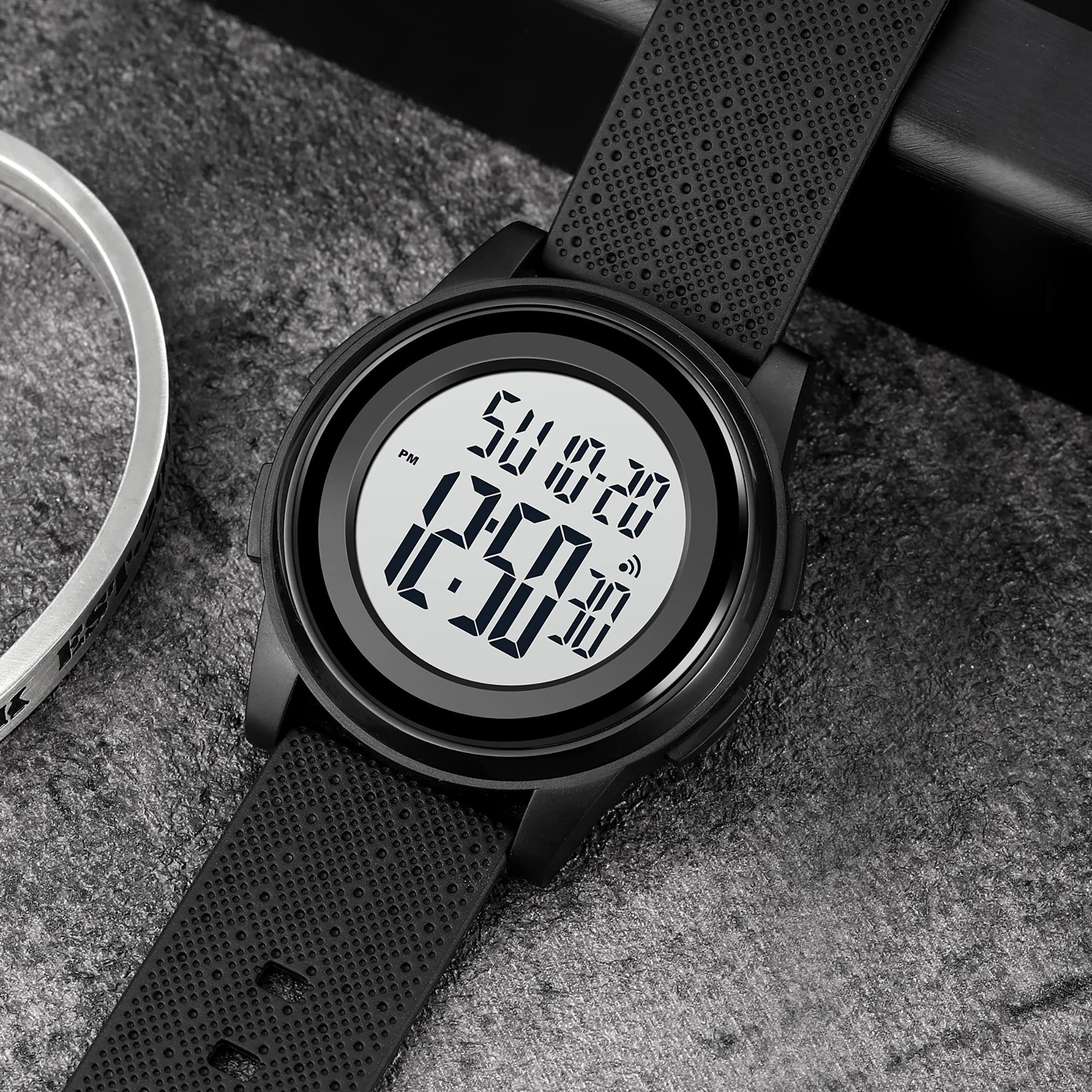 findtime Reloj militar para hombre, reloj deportivo táctico, reloj digital, cronógrafo, cuenta atrás, 5 ATM, resistente al agua, reloj despertador, cronómetro, reloj de pulsera, negro blanco, Correa