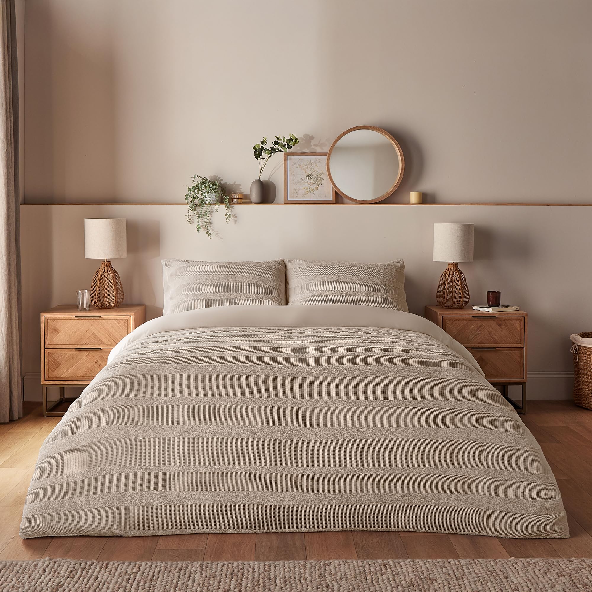 Silentnight Supersoft Textured Duvet Set - Luxury Waffle Soft & Cosy Tufted Details - Stylish Modern Duvet Quilt Cover + Pillowcase Bed Set - Easy Care Fabric with Button Fastening, Double, Natural โ image 1