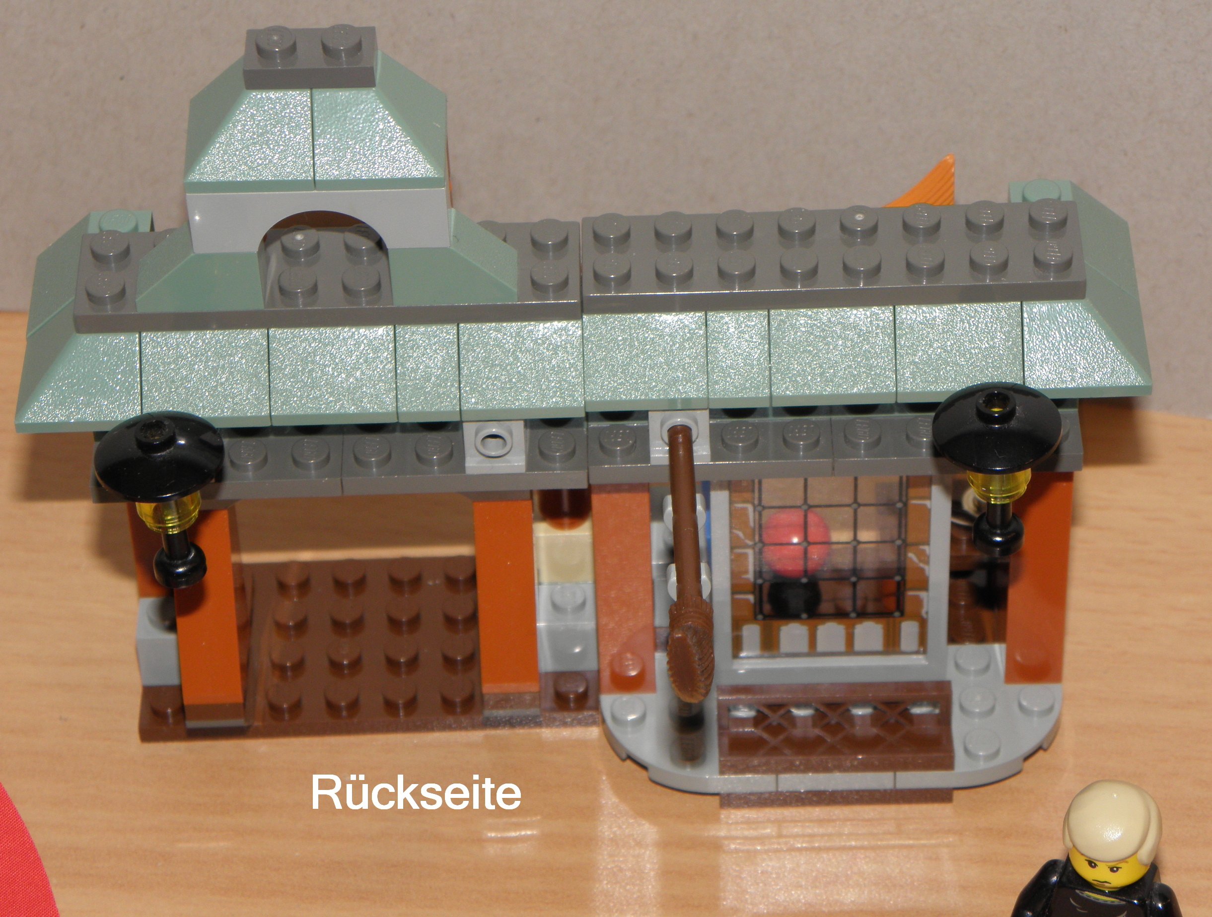 LEGO HARRY POTTER 4719 - BESENLADEN - Quidditch Fachhandlung 