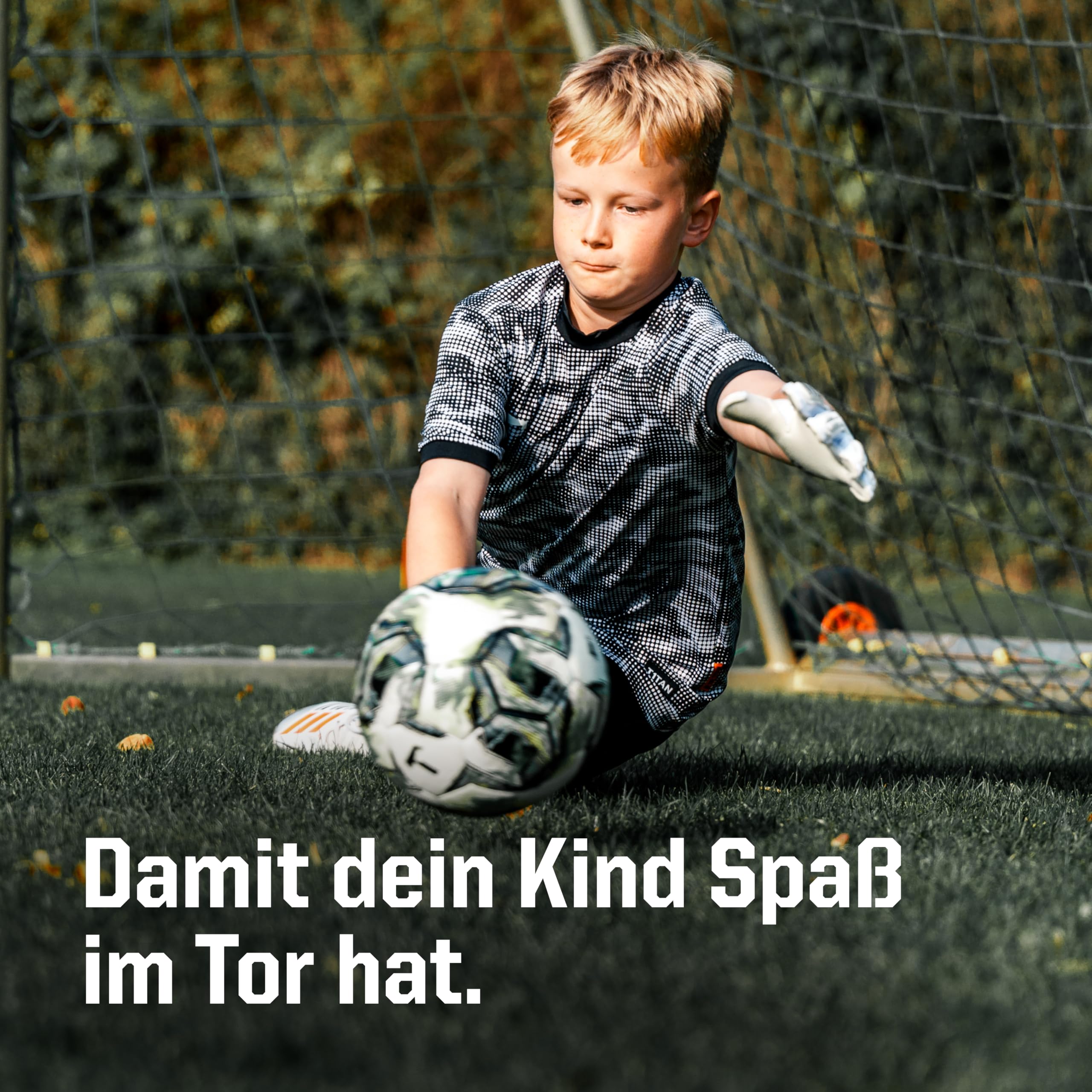 T1TAN Torwarthandschuhe Kinder Classic Junior, Größe 3-6, Tormannhandschuhe Jungen, Torhüterhandschuhe Mädchen, Fußball Torwart Handschuhe 3-10 Jahre, Kinder Torwarthandschuhe, Atmungsaktiv