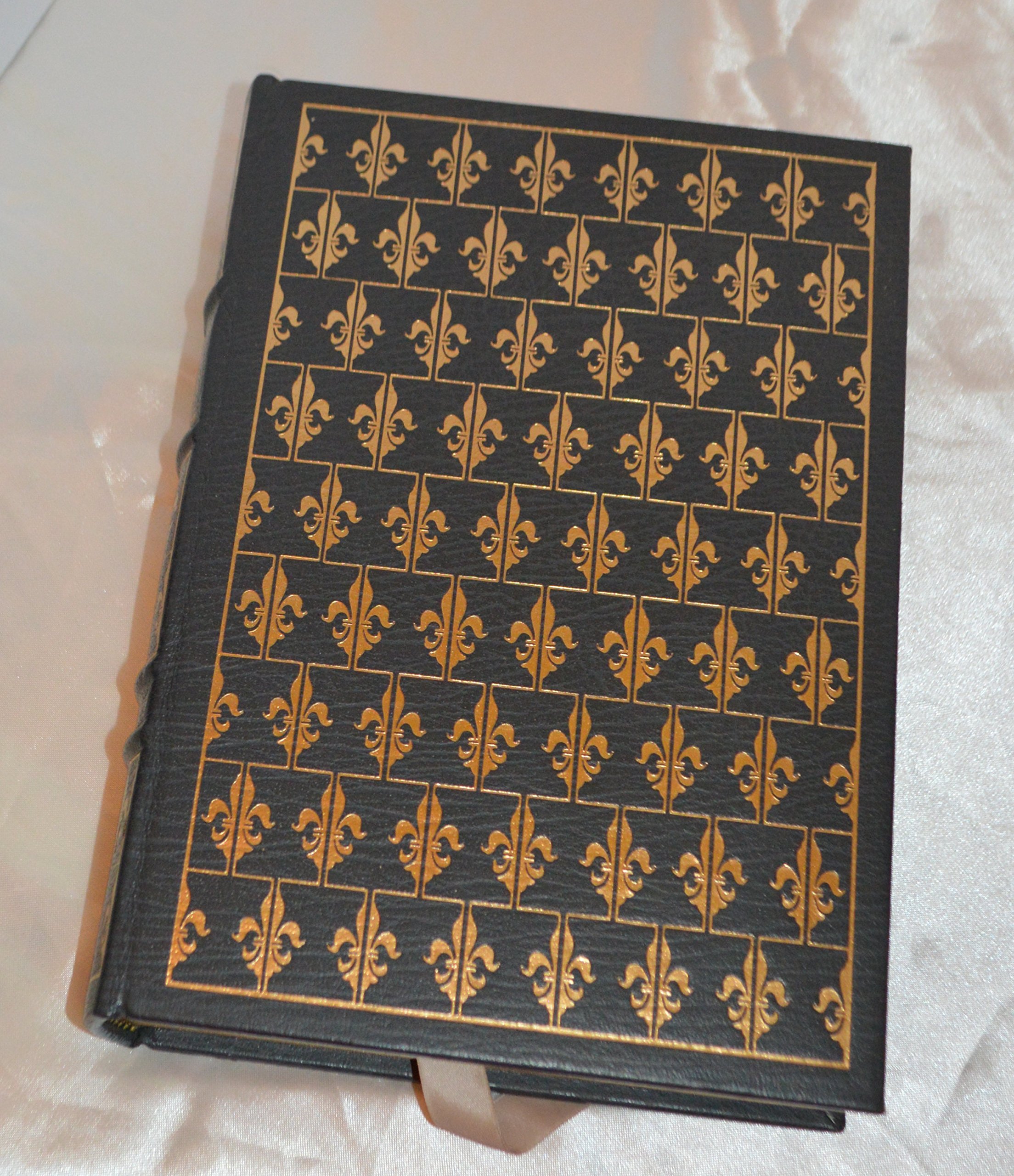 The Three Musketeers. The 100 Greatest Books Ever Written Leather Bound – Soundtrack, January 1, 1978