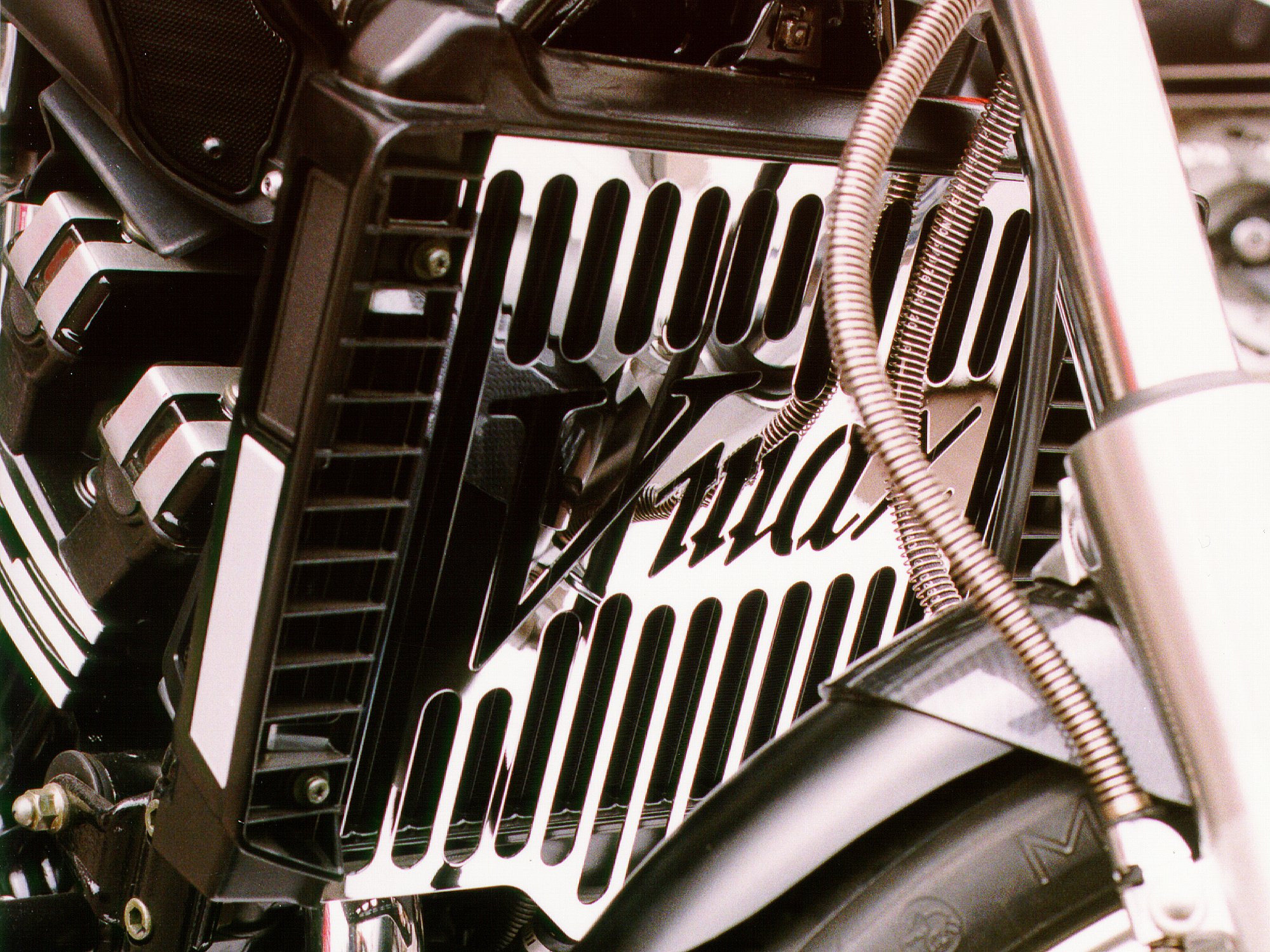 Amazon | H.a.c. Products ラジエーターガード クローム YAMAHA V-MAX