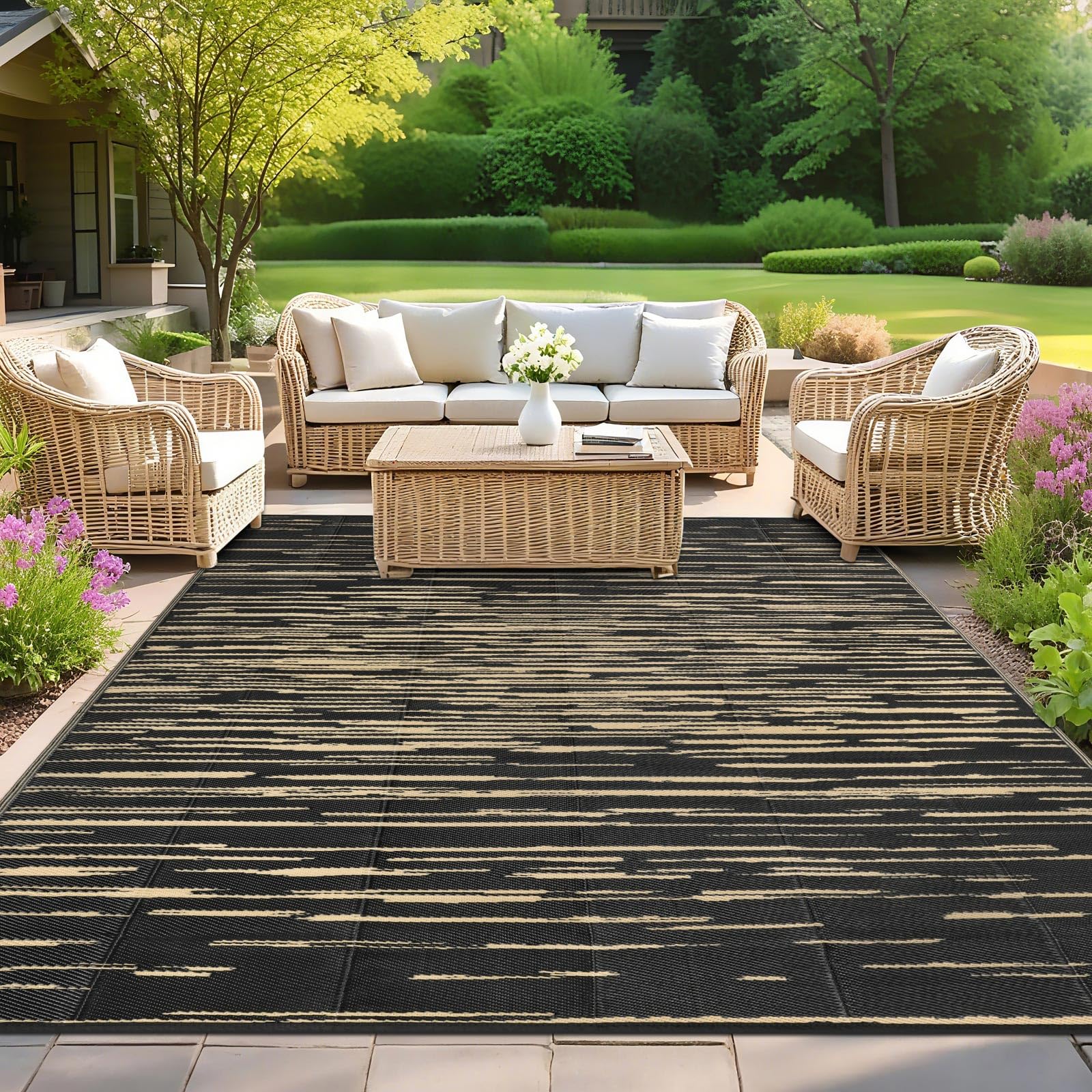 SHACOS Outdoor Rug 270 x 360 cm Extra Large Garden Rugs Outdoor Waterproof Reversible Mat Plastic Straw Rug UV Resistant Lightweight Camping Mat for Patio, Backyard, Picnic, Balcony, Deck, Black