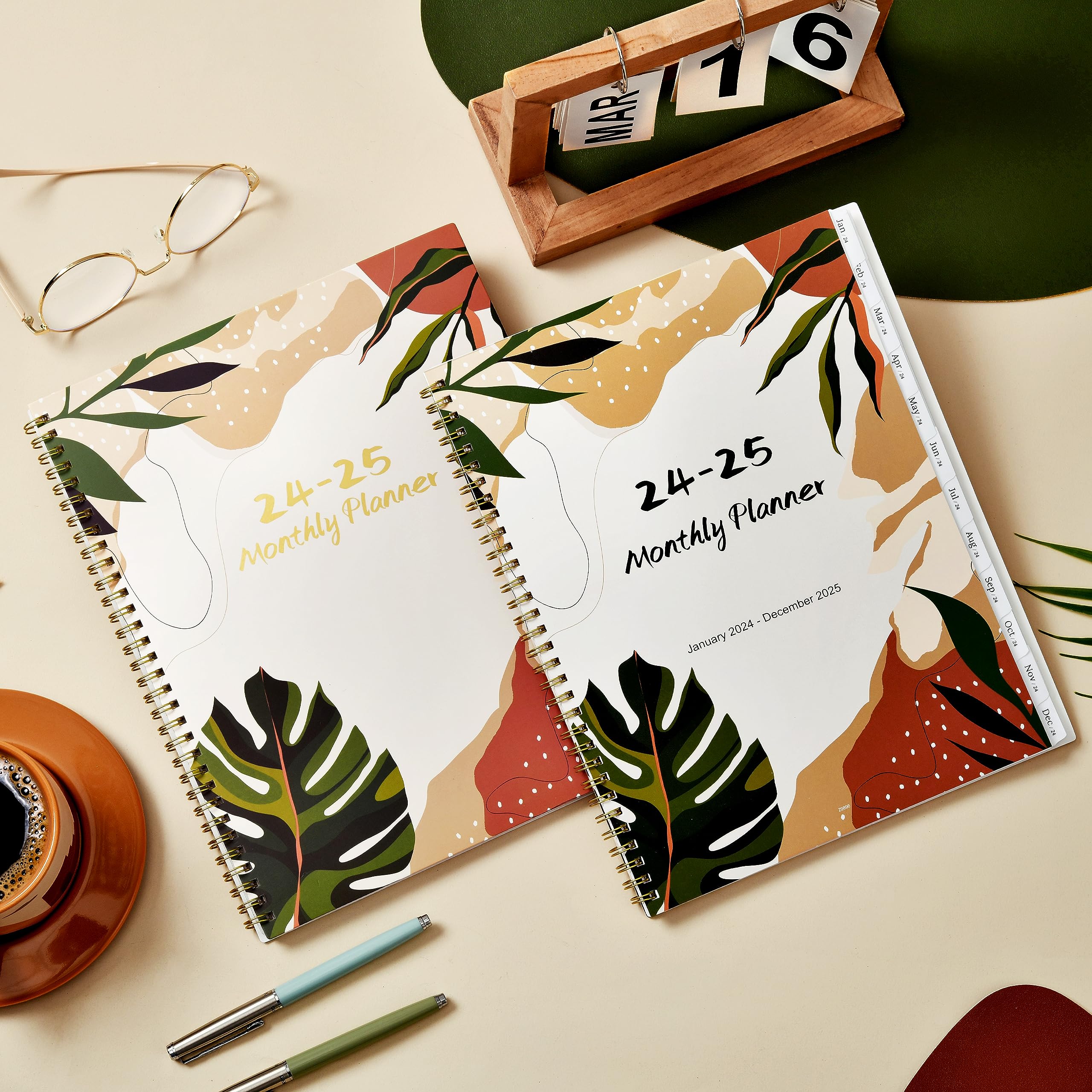 2025 And 2026 Monthly Pocket Planner 2 Years Of Calendars