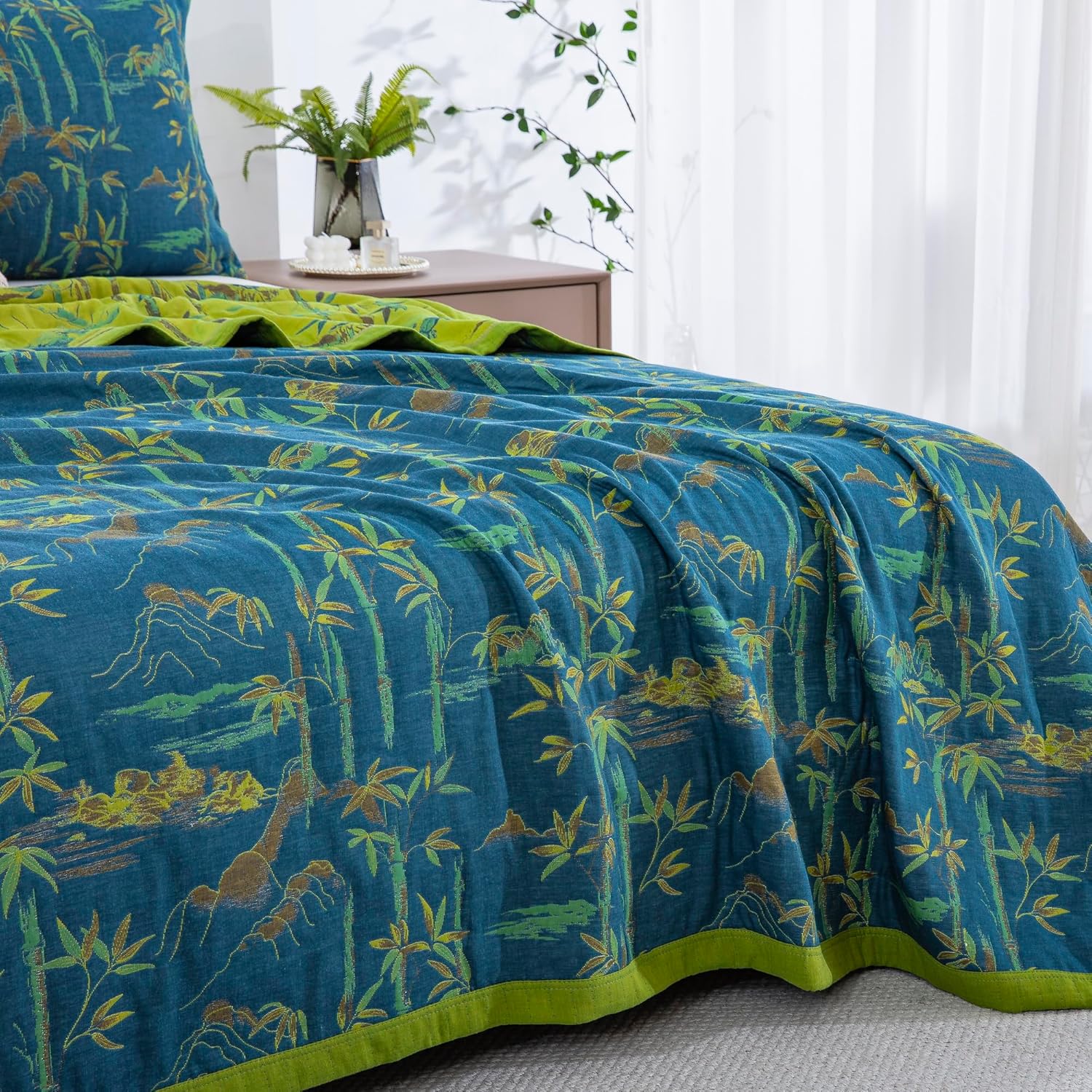 100% Cotton Muslin Jacquard 3 Piece Quilt Set Botanical Bamboo Leaf Print, Soft 3 Layers Gauze Bed Cover Reversible Bedspread Coverlet Breathable Lightweight Bedding Set, Queen
