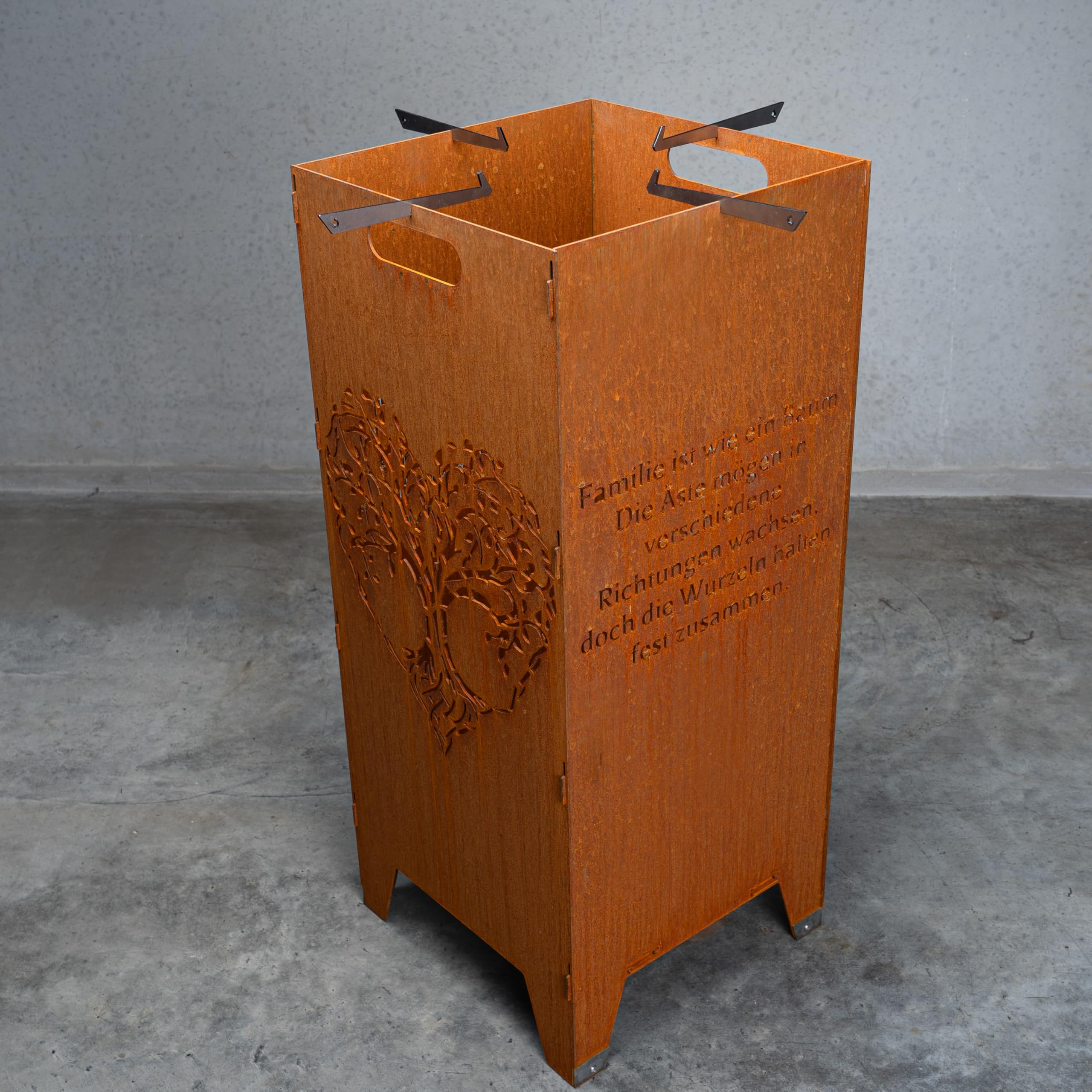 Grillrost.com Das Original Tonneau à feu enfichable Arbre en Acier avec Pieds en Acier Inoxydable - Colonne à feu repensée, y Compris adaptateurs d'appui pour brasero planchan