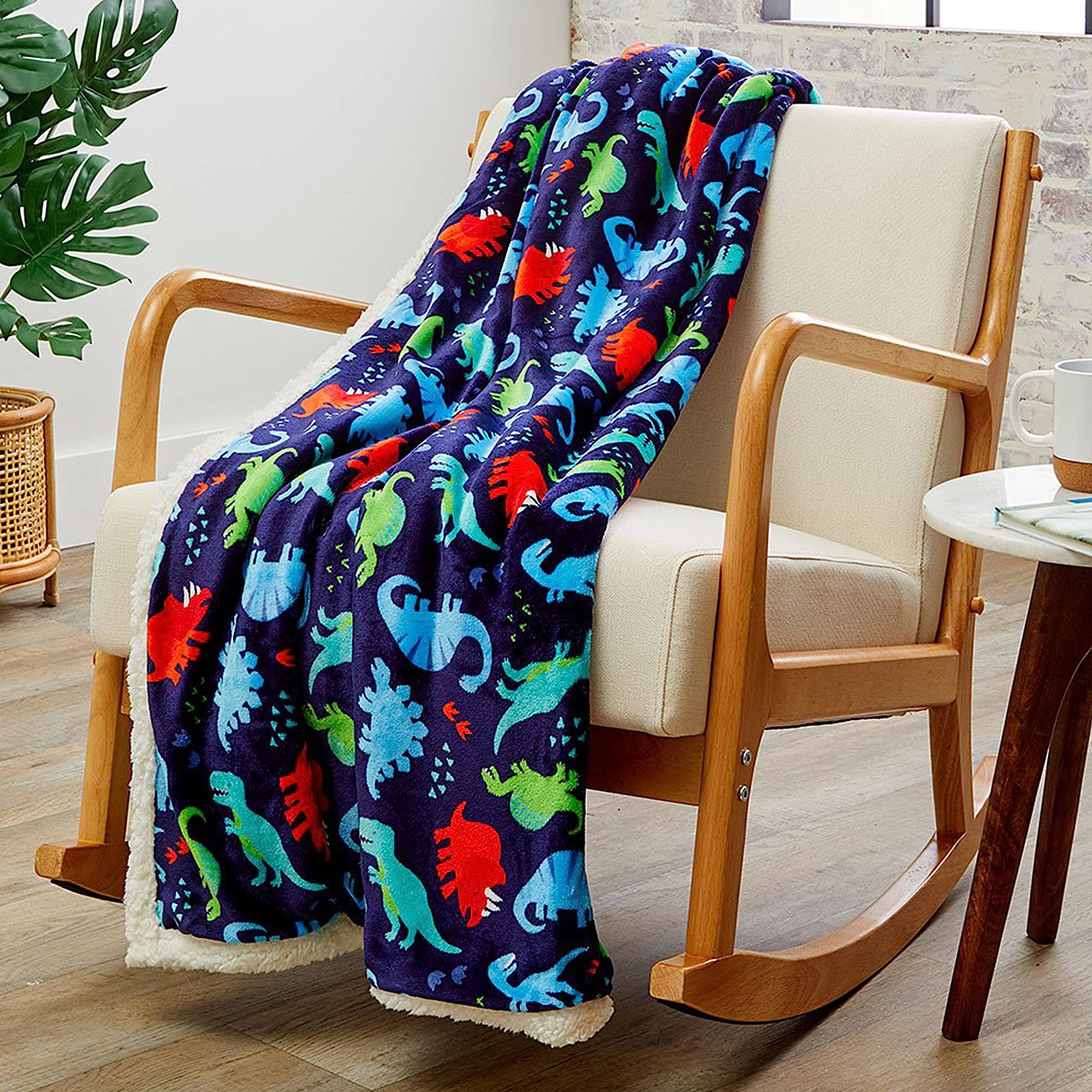 Elegant Comfort Luxury Dinosaur Sherpa Throw Blanket Ultra -Soft Cozy Velvet Cute Dino Fleece Throw-Micromink Sherpa - Cute Birthday Gift for Boys and Girls Kids, Sherpa Reversible Blanket- Navy Dino