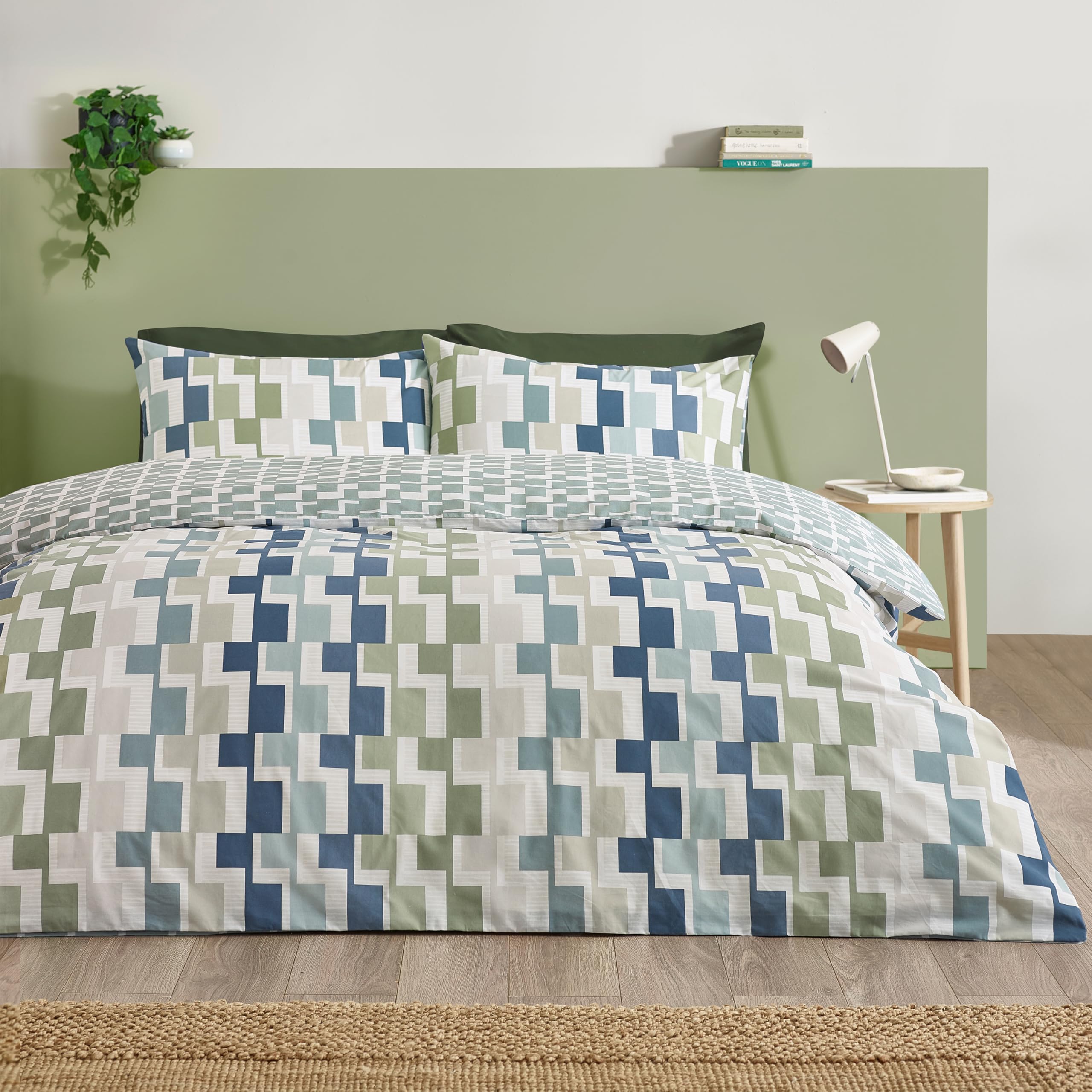Catherine Lansfield Blue Bryson Geo Reversible Double Duvet Cover Set With Pillowcases