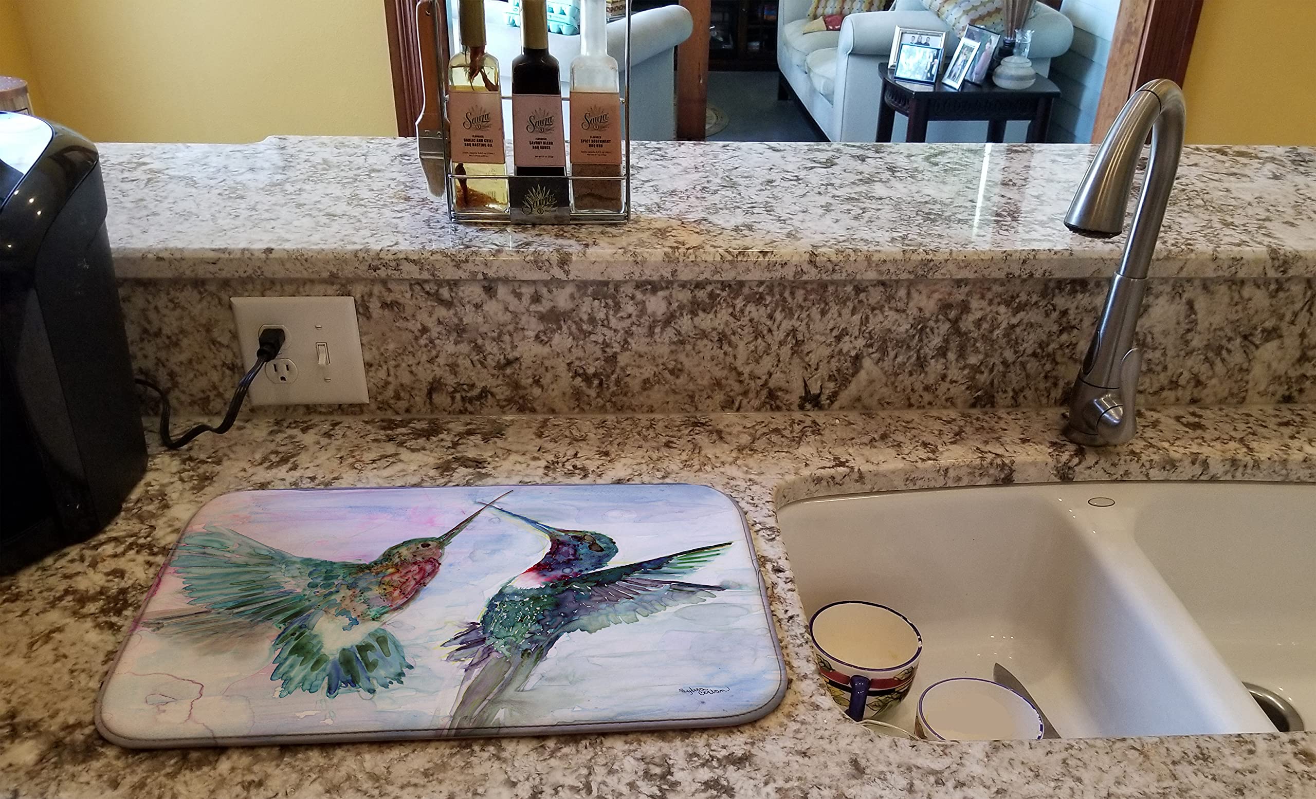 Caroline's Treasures 8968DDM Hummingbird Combat Dish Drying Mat Absorbent Dish Drying Mat Pad for Kitchen Counter Dish Drainer Mat for Countertop, 14 x 21