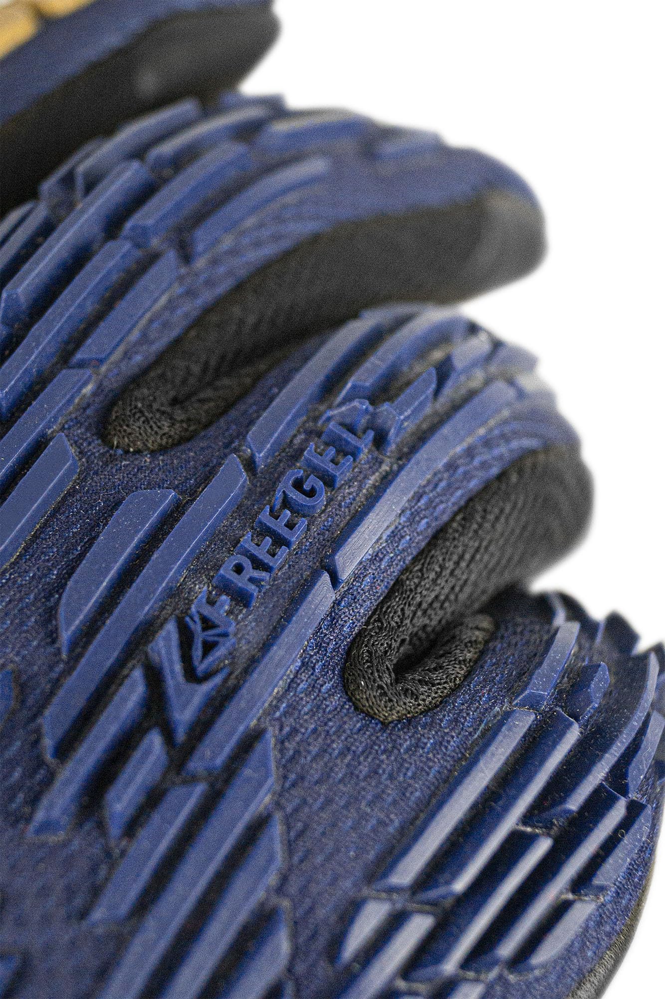 Reusch Torwarthandschuhe Erwachsene | starker Grip, robust & atmungsaktiv