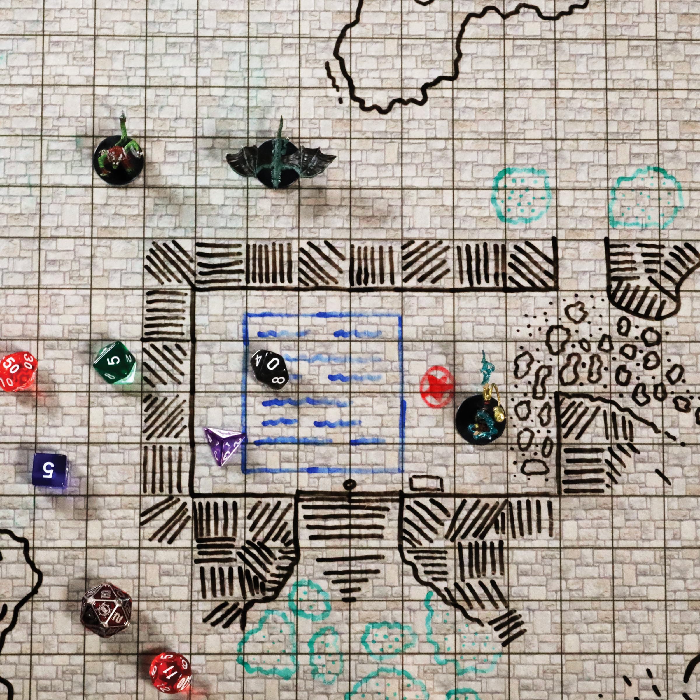 ENHANCE Tappetino RPG a Griglia - Mappa DnD da Tavolo (60.96 x 91.44cm) Tappetino Dry Erase per Giochi di Ruolo, set Completo per Master, Battle mat Cancellabile con Custodia e di Pennarelli (Calcolo)