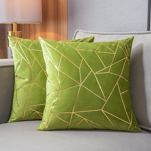 Miniatura 1 de YONGLIU Fundas decorativas de terciopelo para cojines 2 unidades ultra suaves ideales para Navidad sofá dormitorio automóvil