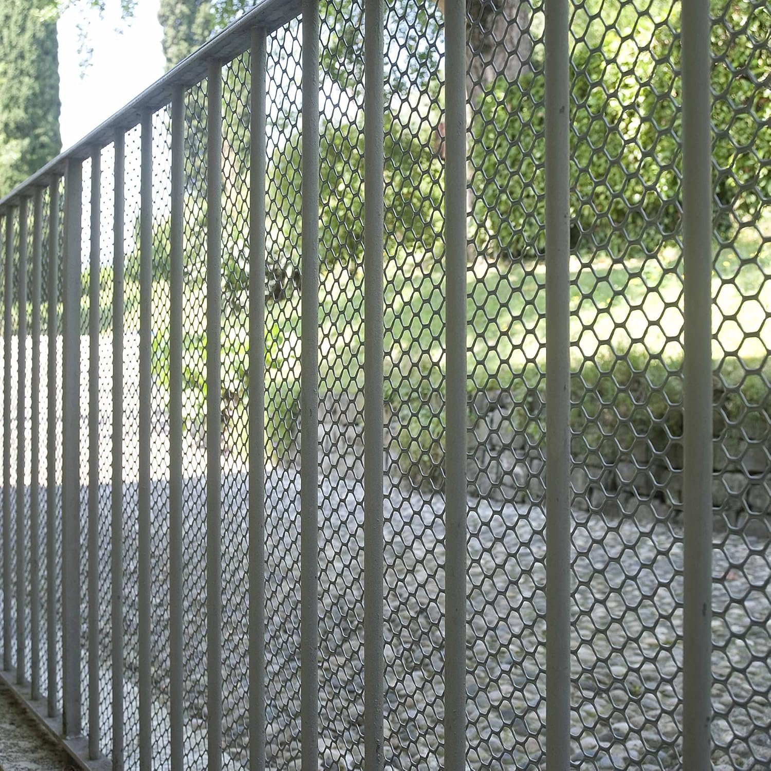 tenax Plastic Hexagonal Mesh Protective Net 1 x 3 m Silver for Balconies, Fences and Gates