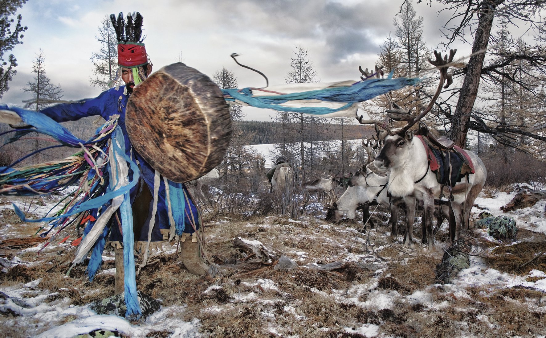 Dark Heavens. Shamans & Hunters of Mongolia. Ediz. inglese e tedesca
