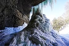 Review Image by Thomas Anderson