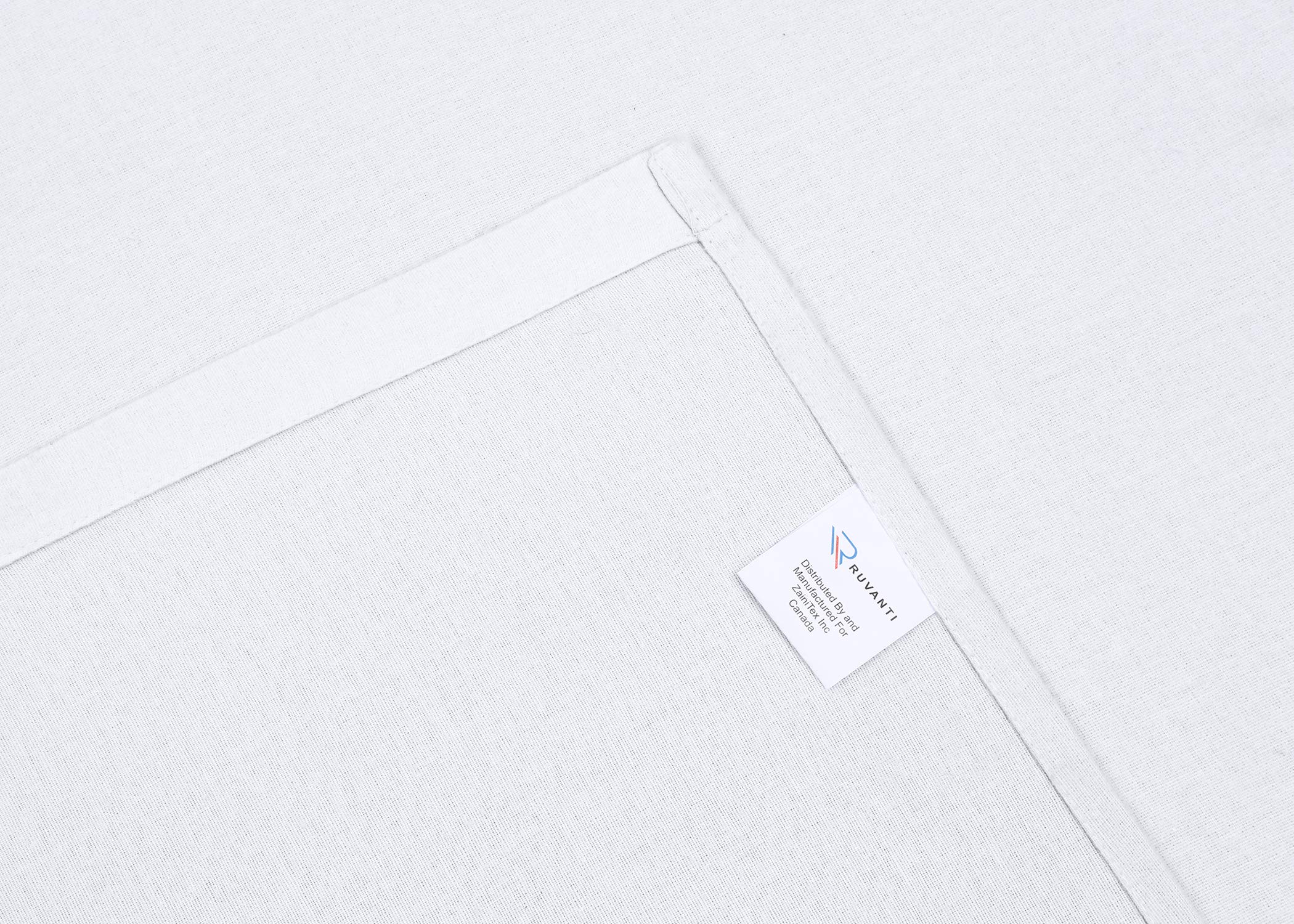 RUVANTI Flannel Sheets Queen Size - 100% Cotton Brushed Bed Sheet Sets - Deep Pockets 16 Inches (fits up to 18") - All Seasons Breathable & Super Soft - Warm & Cozy - 4 Pcs - Briliant White