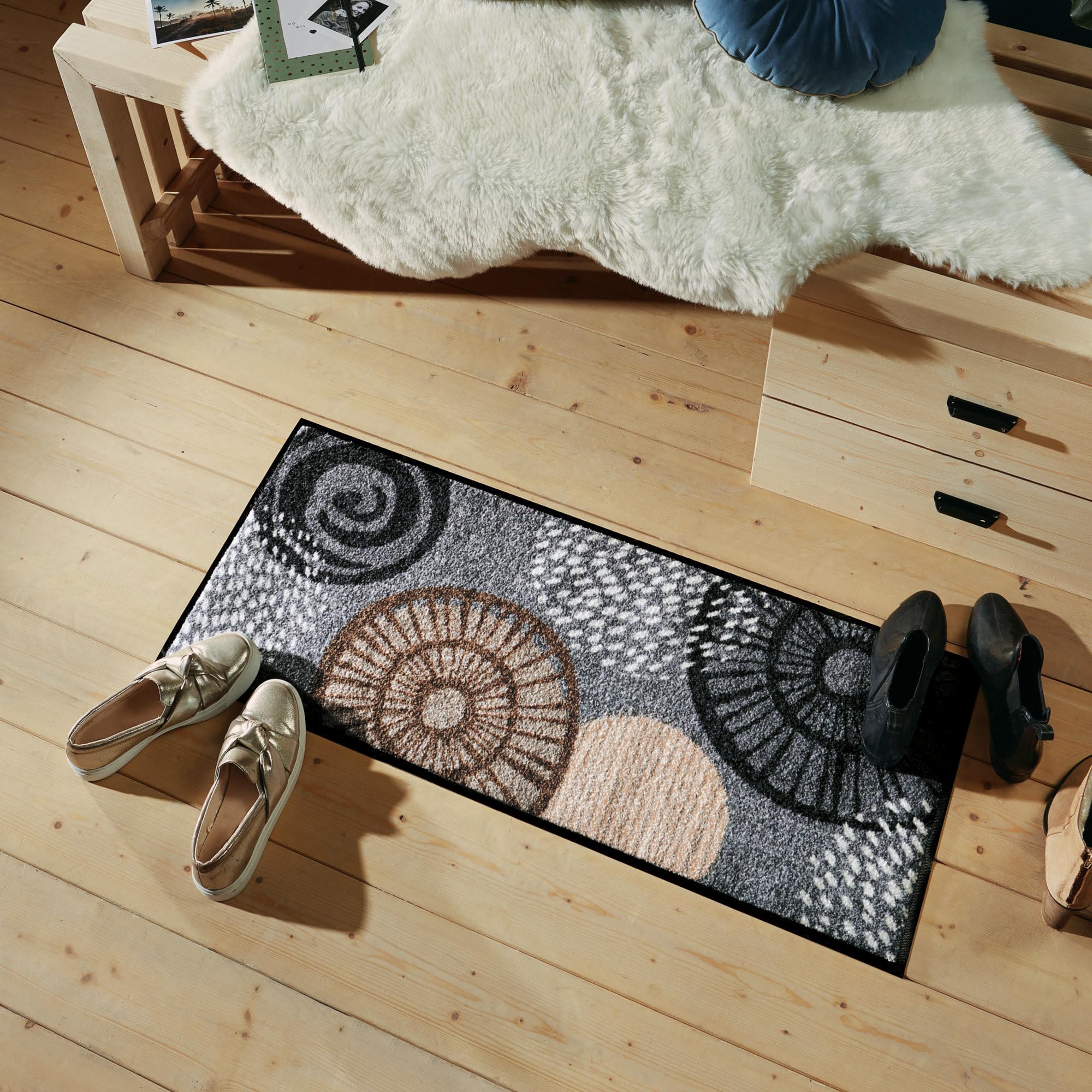 Erwin Müller Fußmatte Neuwied, Schmutzfangmatte, Sauberlaufmatte Blumen silber/braun Größe 80x150 cm - langlebig, pflegeleicht, rutschfest, für Fußbodenheizung geeignet
