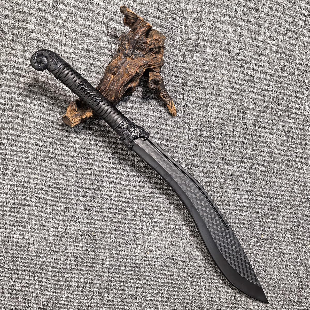 Nepal Plastic Sword?70cm/27.5inch High Elasticity Plastic Sword Martial Arts Polypropylene Training Katana (Black-2)