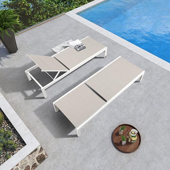 Ulax furniture Outdoor Lounge Chair, Aluminum Chaise Chair, Adjustable Lounger Recliner with Wheels and Padded Quick Dry Foam for Patio (2 x Chair, Beige)