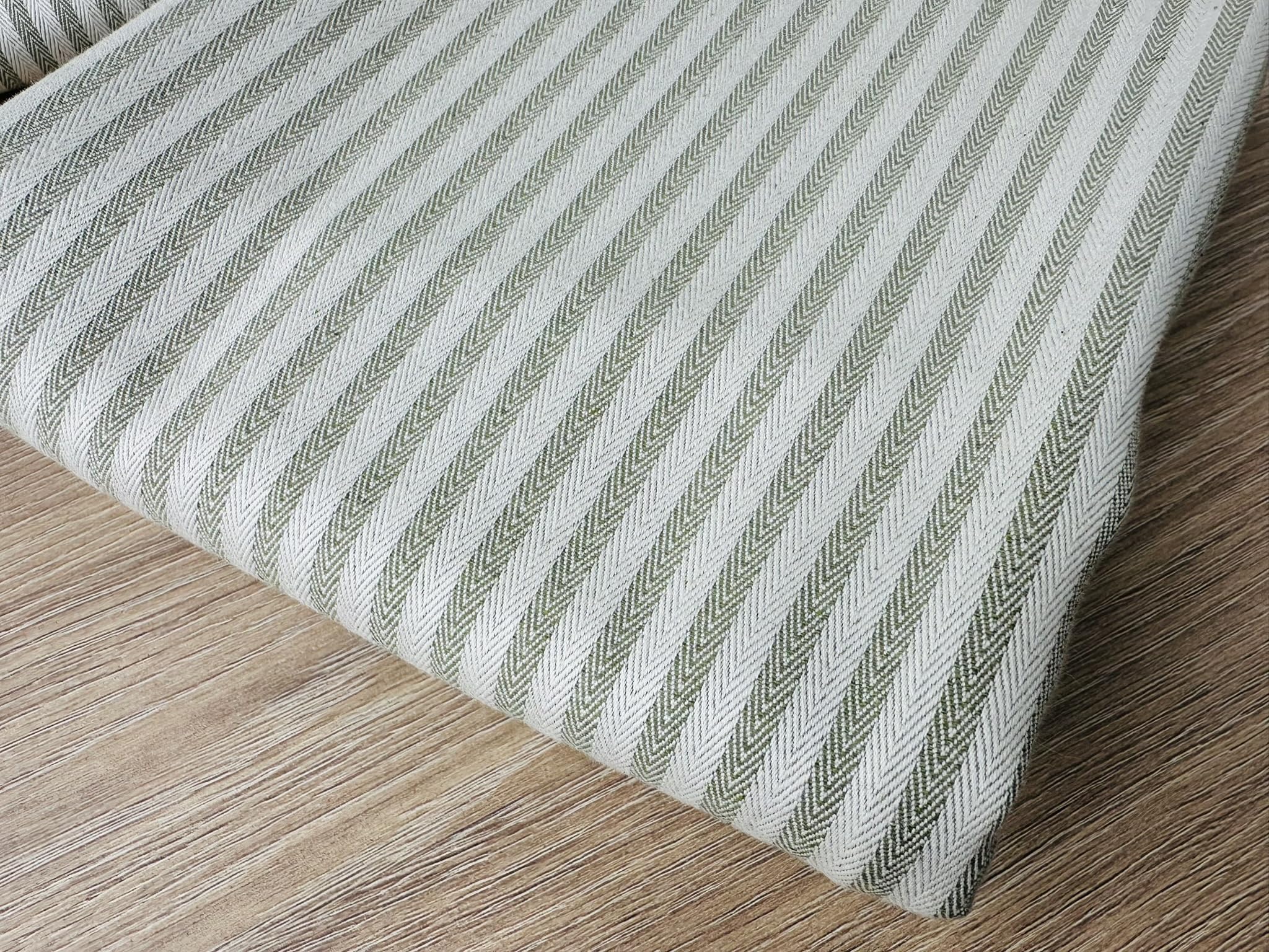 Tissu à chevrons 5 mm aspect lin pour coussin rayé, lignes crème, décoration d'intérieur, couture – 328 cm extra large – Vendu au mètre – Vert