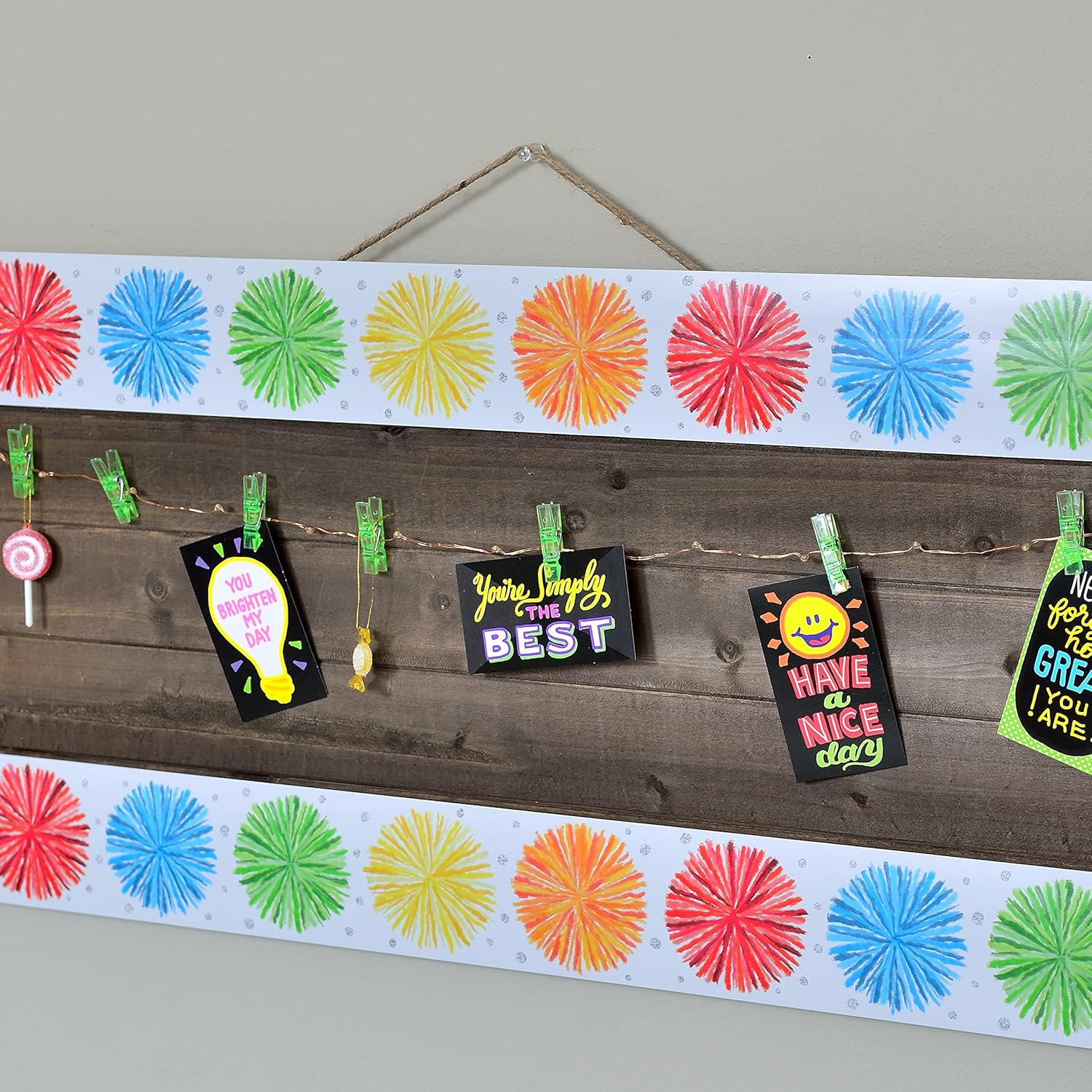 Youngever 16M Bulletin Board Borders for Classroom Decoration, Sunburst Theme Design Straight Border Trim 3 91zCf3Hrc5L. AC SL1500