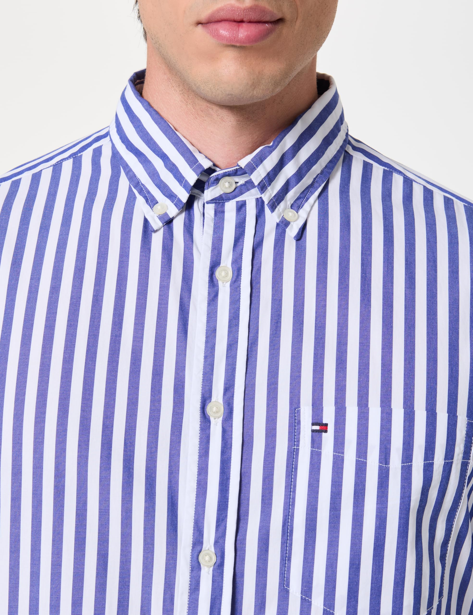 Tommy Hilfiger Chemise Homme Flex Poplin Bold Stripe avec Poche sur la Poitrine