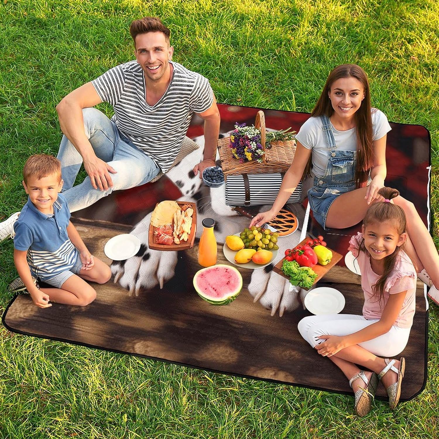 Dalmatian Puppy Picnic Blanket with Zipper Water Resistant Sand Free Picnic Mat Washable Foldable Easy Carry Beach Blanket for Lawn Beach Hiking Camping