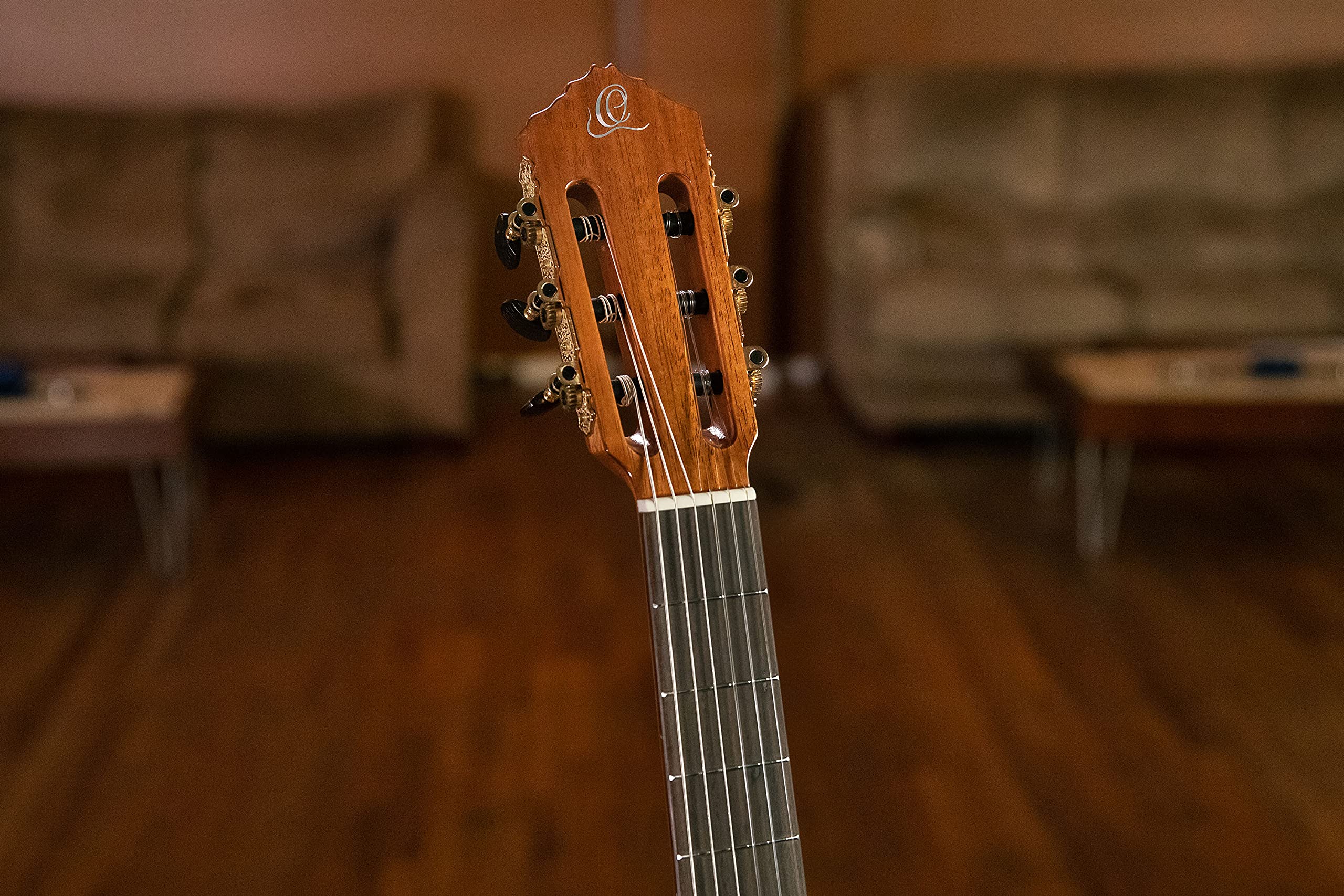 Guitarra acústico-eléctrica ORTEGA Performer Series 4/4 Slim Neck - + Bolsa, RCE138-T4