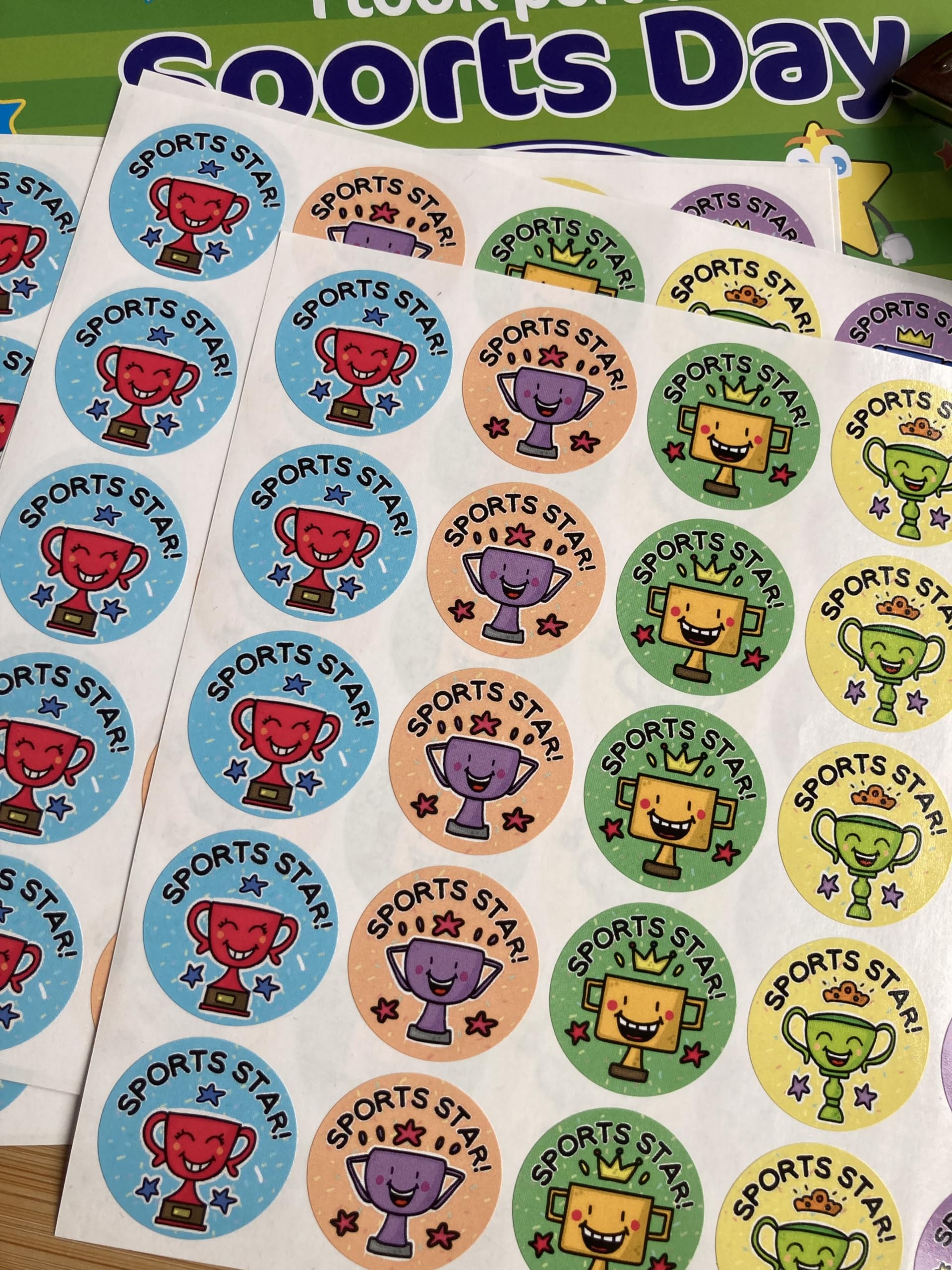 Sports Star Trophy Stickers (250 stickers), Multicolor, 28mm - Image 4