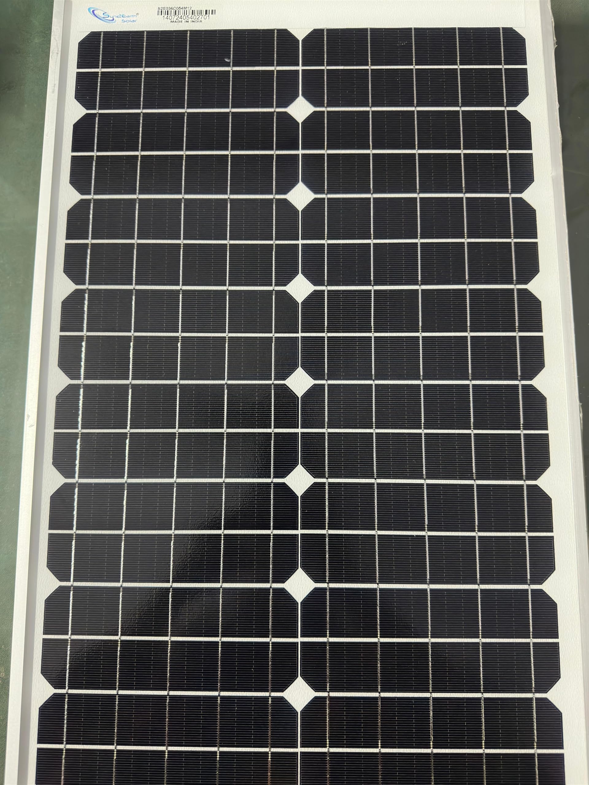 BEM Savitre 40W Monocrystalline 36 Cells 12V Solar Panel High Efficiency | Portable | Light Weight | Long Life for Battery Charging, Science Projects, Water Pump, Home Lighting, Boat (B0CZ9KJRPS) Amazon Price History, Amazon Price Tracker