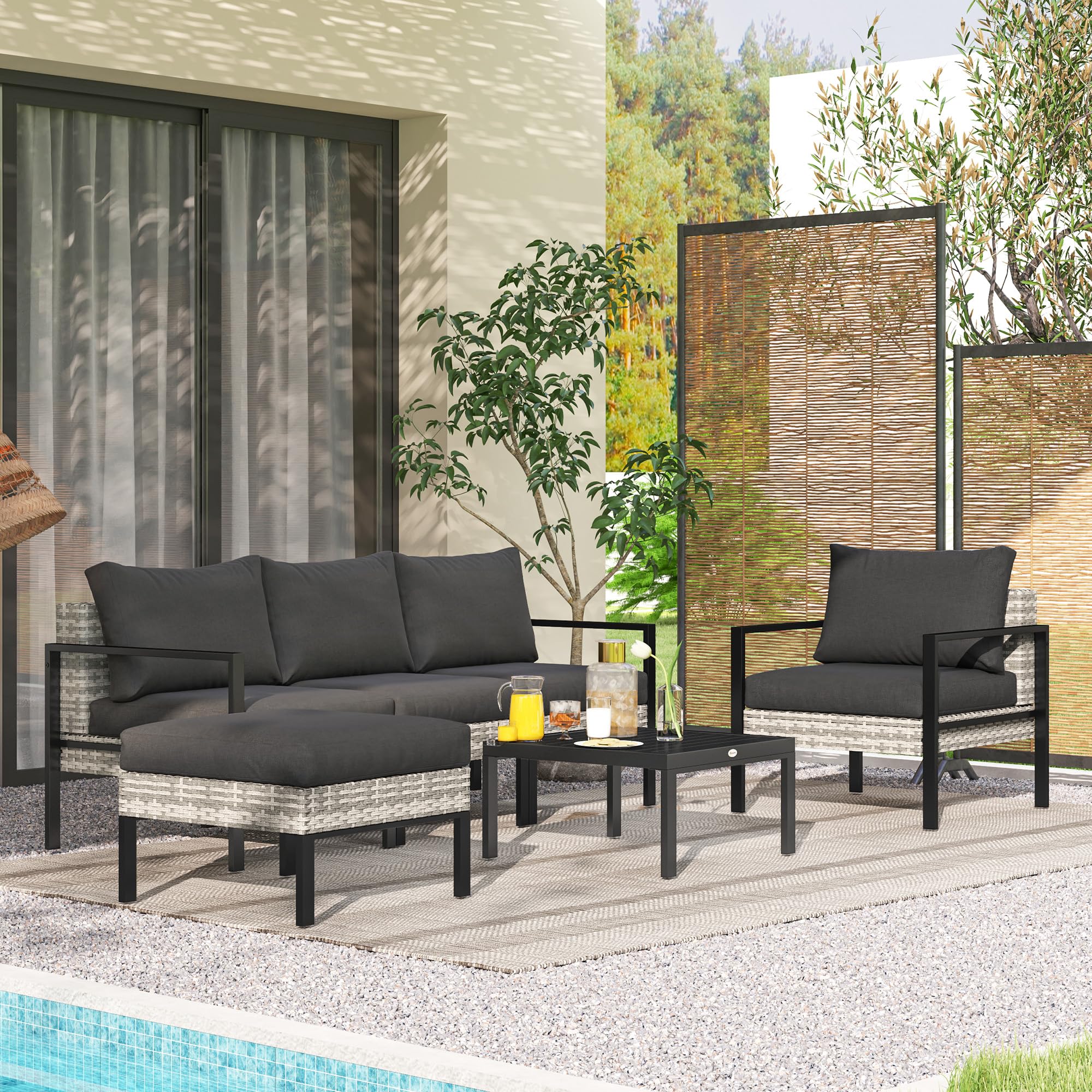 Outsunny Salon de Jardin Extérieur 5 Personnes Charge 120 kg Gris Clair | Salon de Balcon en Résine Tressée, Fauteuils, Pouf, Table Basse, Coussins Déhoussables Inclus