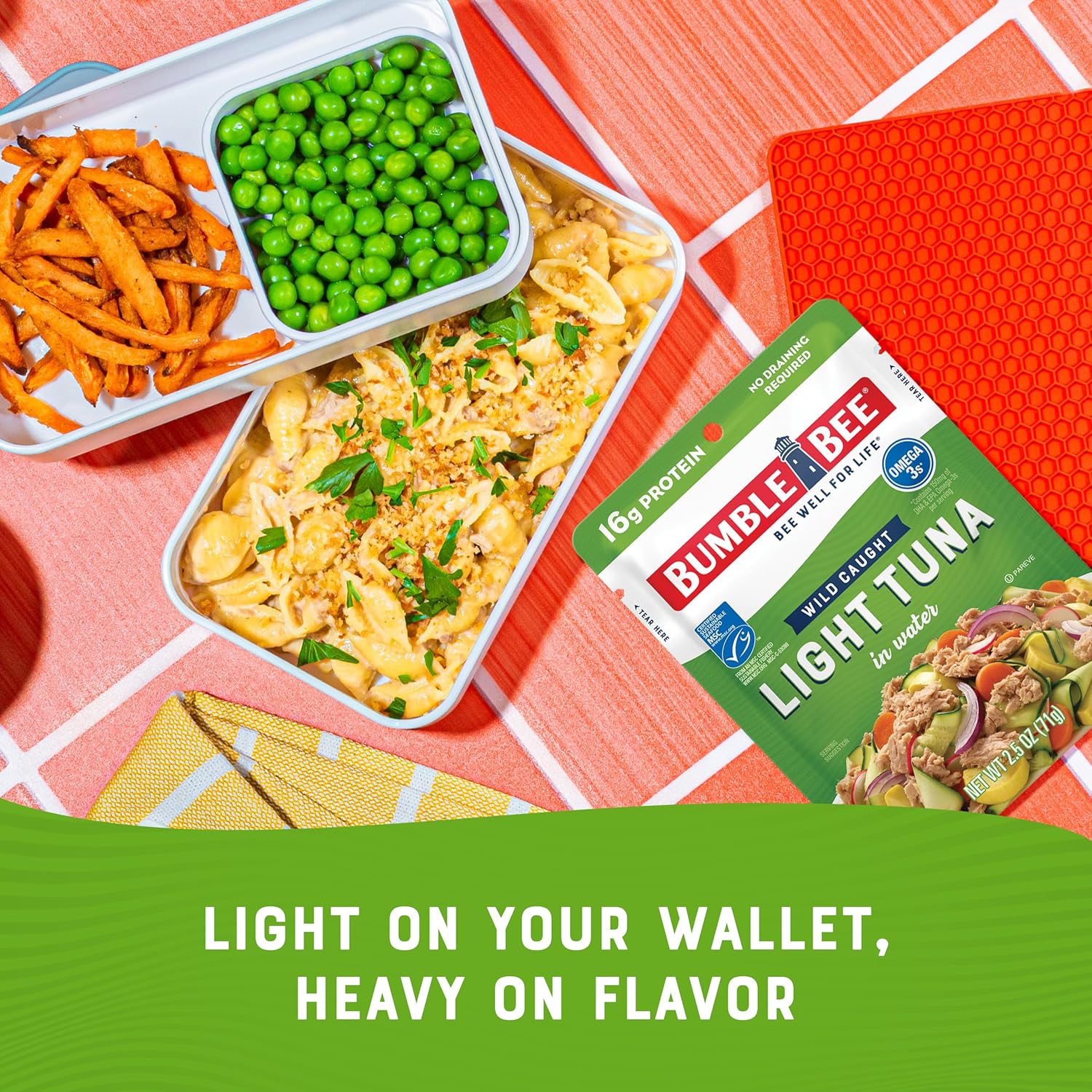 Bumble Bee Chunk Light Tuna in Water, 5 oz Pouches (Pack of 12) - Ready to Eat Wild Caught Skipjack Tuna Packet - 32g Protein per Pouch - MSC Sustainable Seafood, Non-GMO, Gluten Free, Kosher